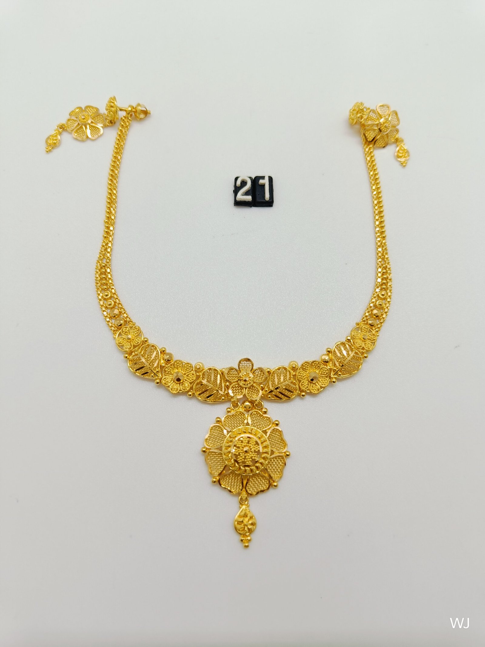 IMG20240913134701.jpg Necklace - Image 1