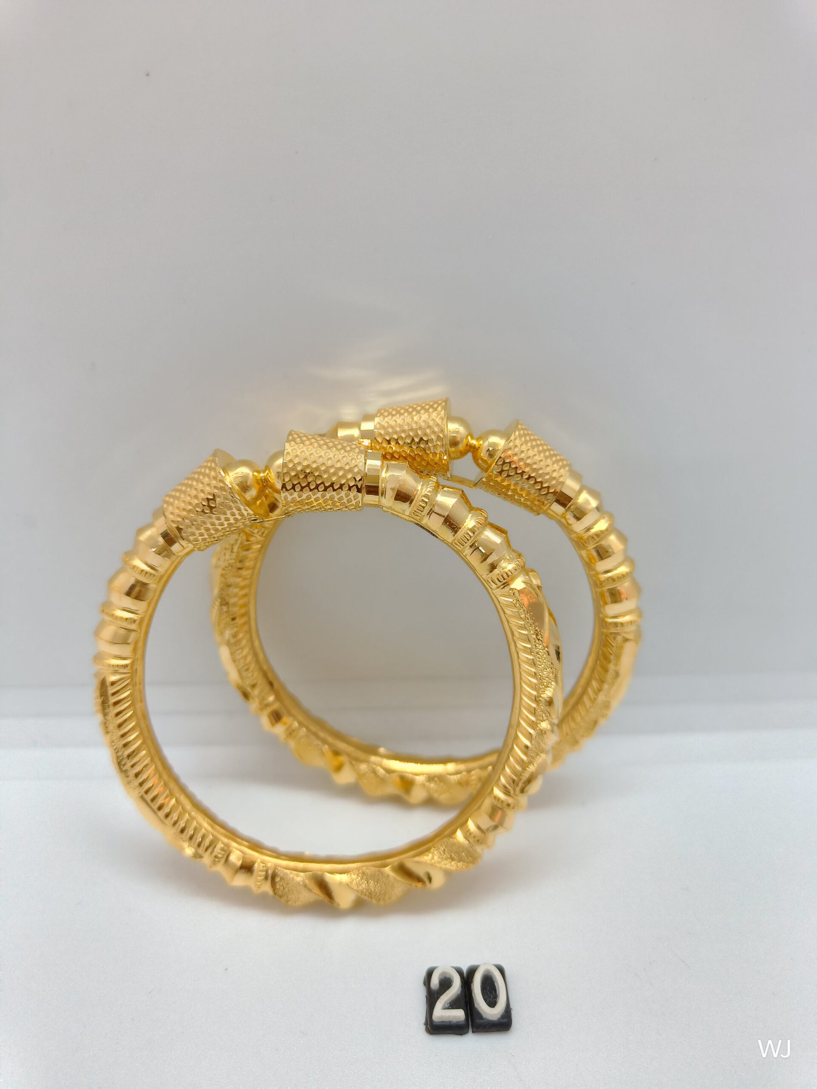 IMG20241118132832.jpg Nakash Bangle - Image 1