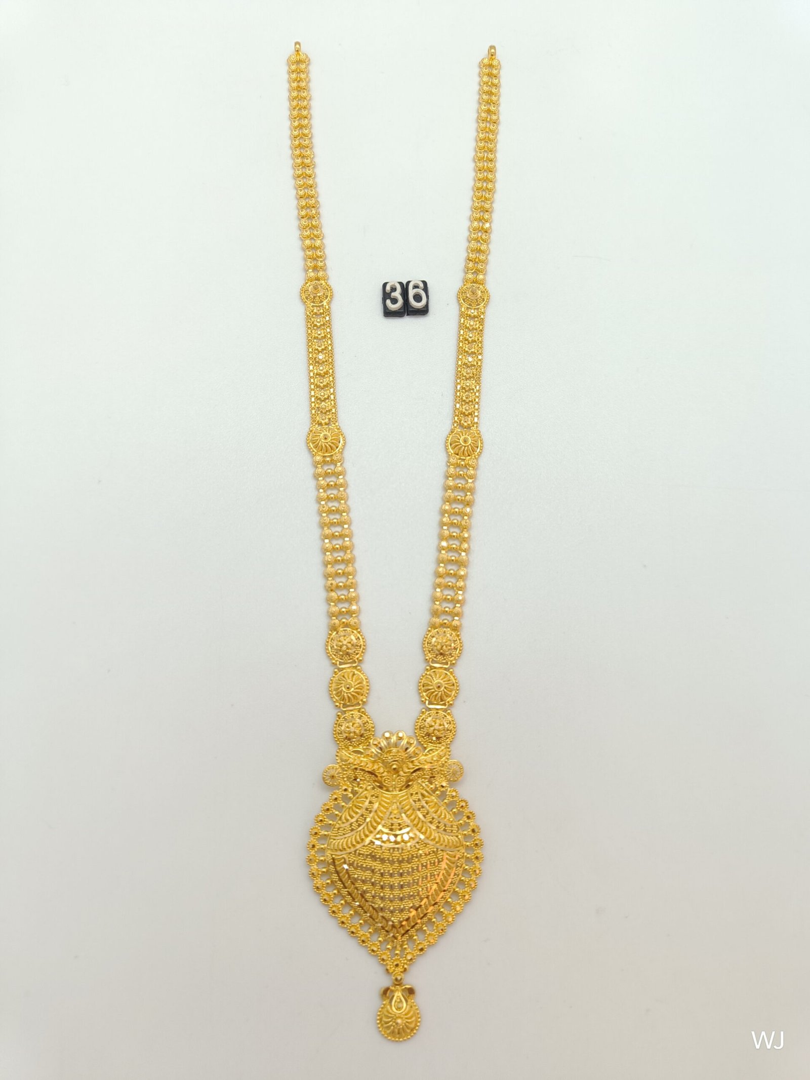 IMG2024111912250564d70a19fe0b9a12.jpg Belt - Image 1