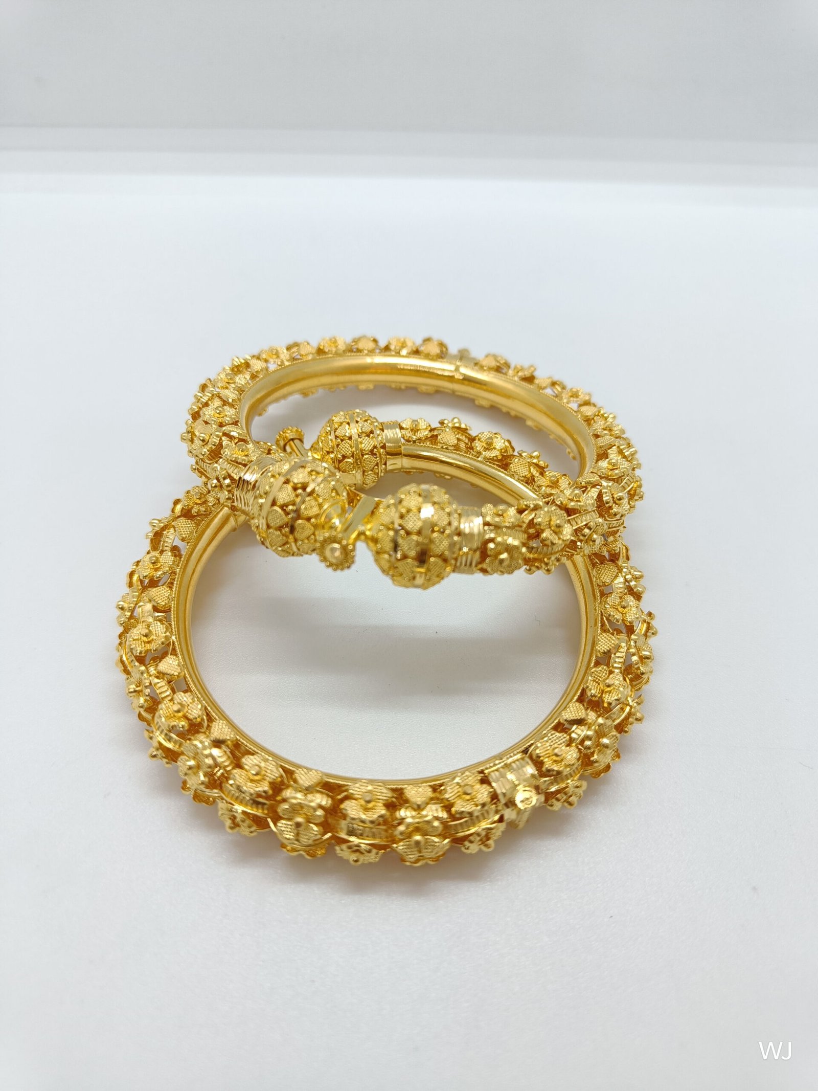 IMG20241121153414.jpg Temple - Image 1