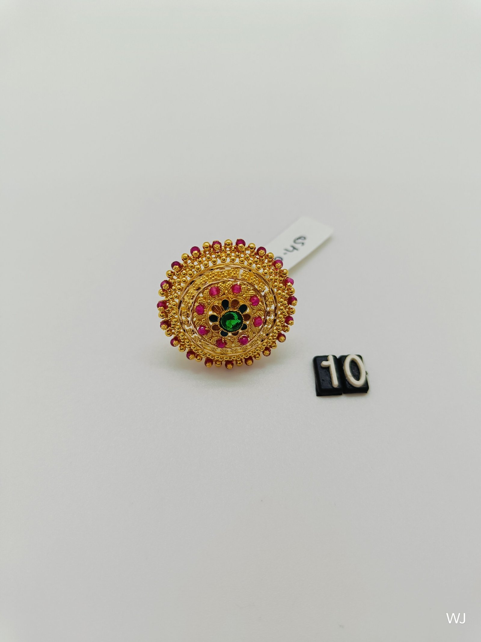 IMG20241206170648.jpg LK - Image 1