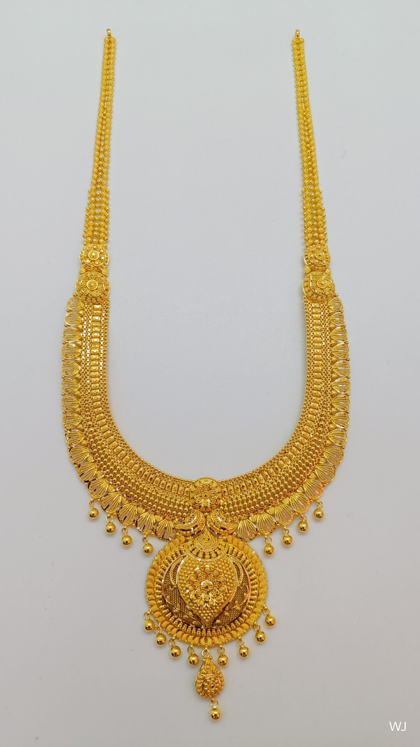 IMG20250211154208.jpg U Bridal - Image 1