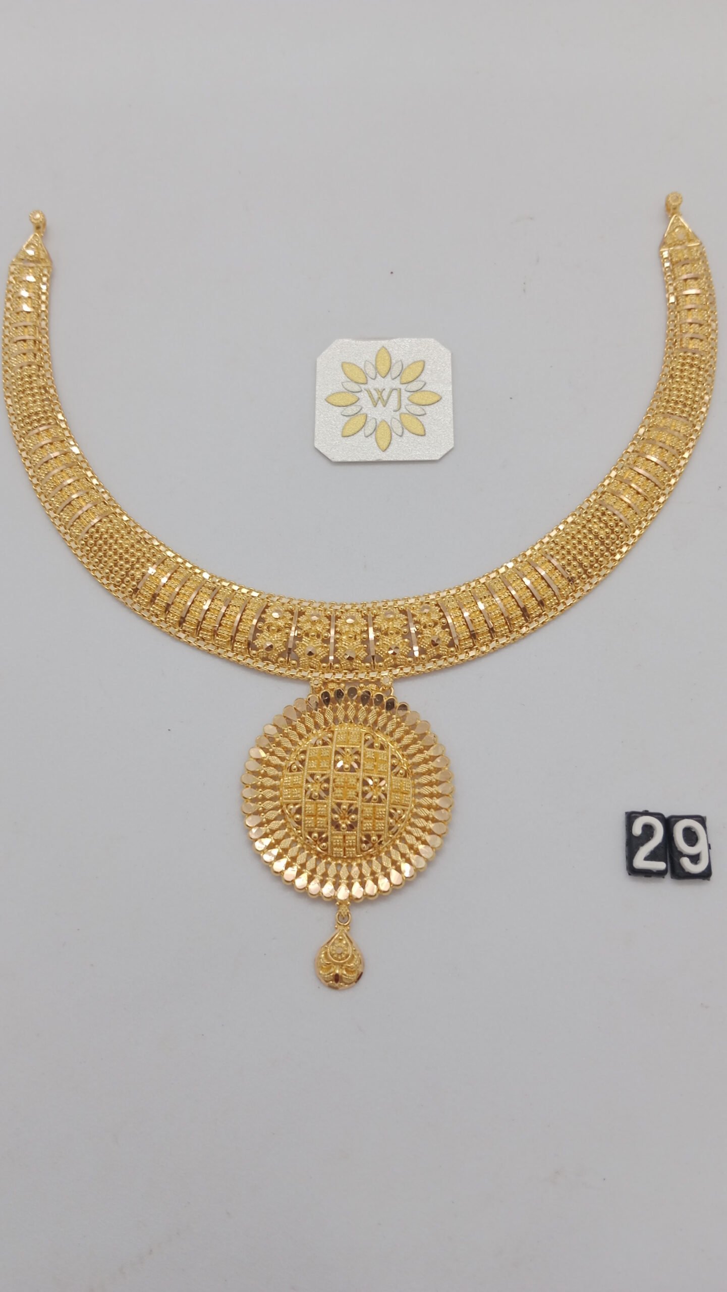 IMG_20230601_192620.jpg Necklace - Image 1