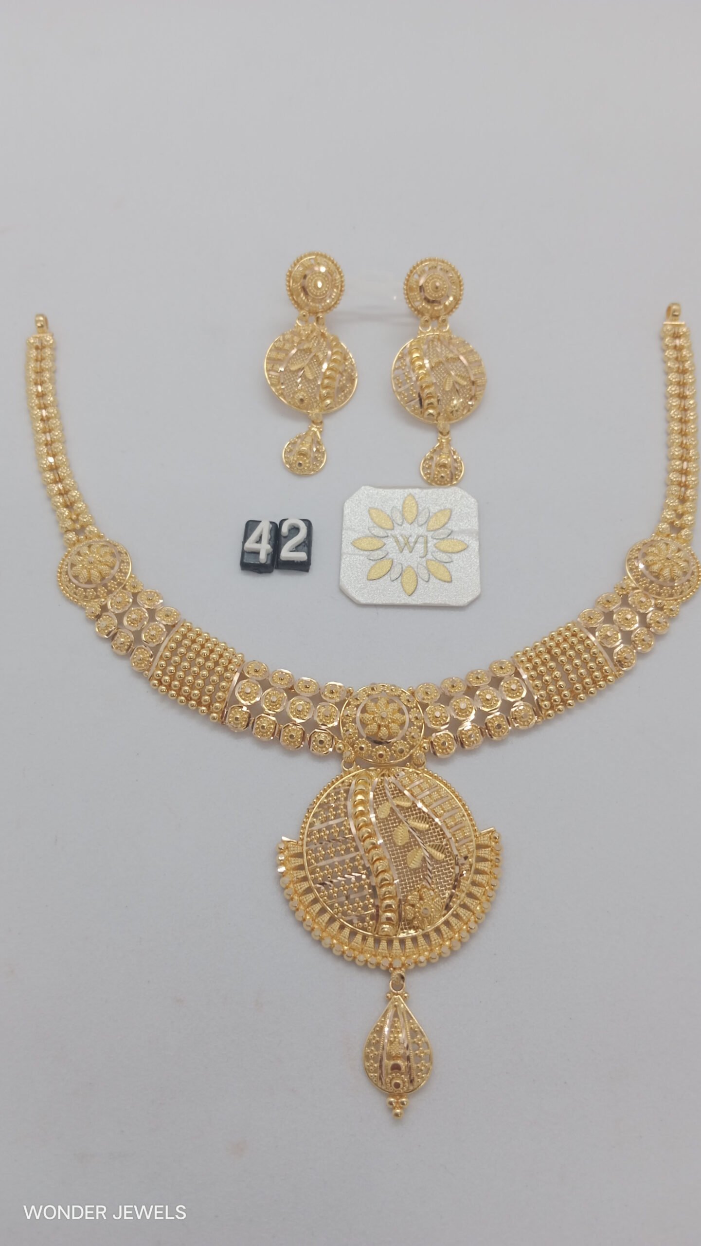 IMG_20230807_142227.jpg Necklace - Image 1