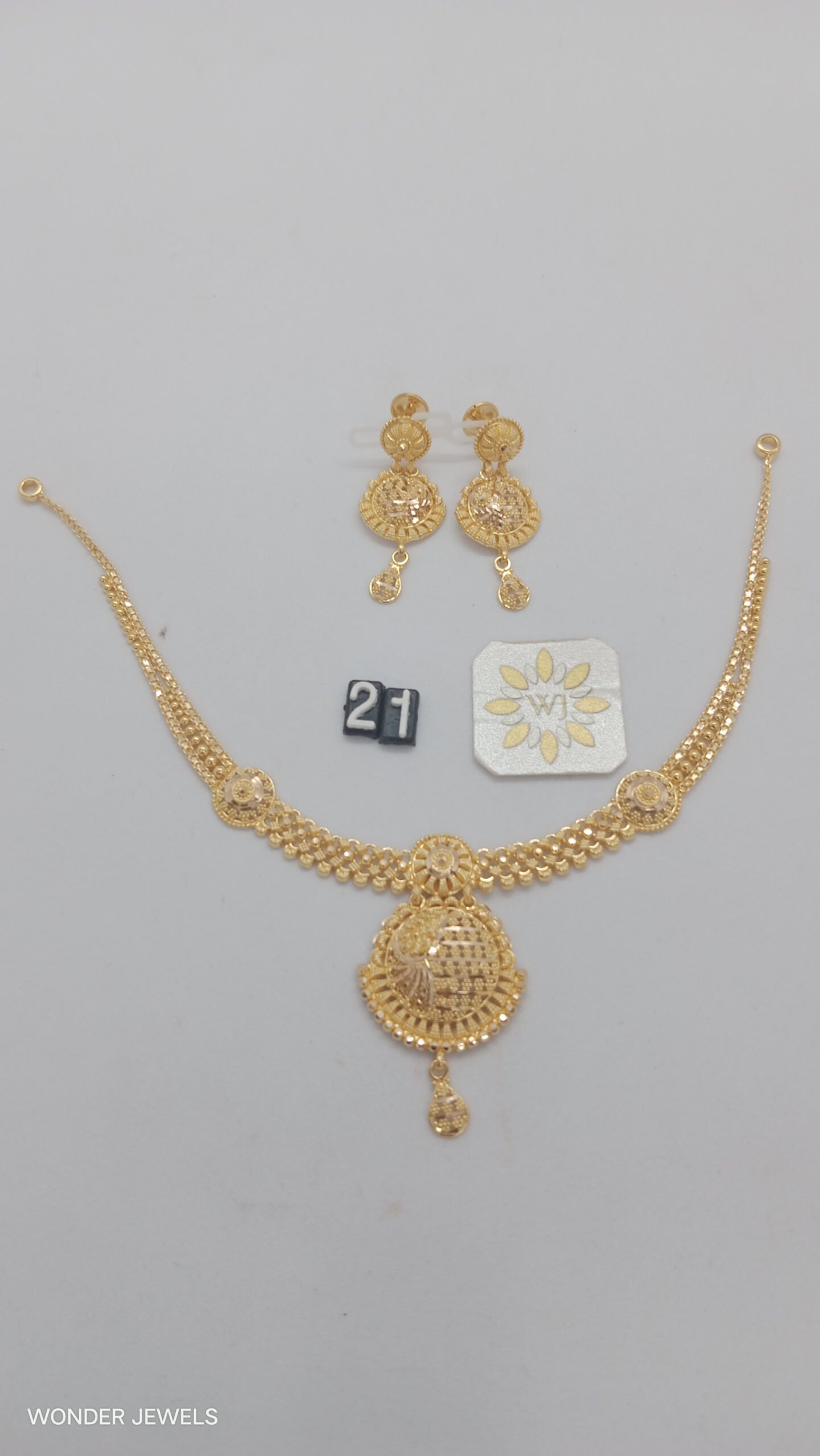 IMG_20230807_142724.jpg Necklace - Image 1