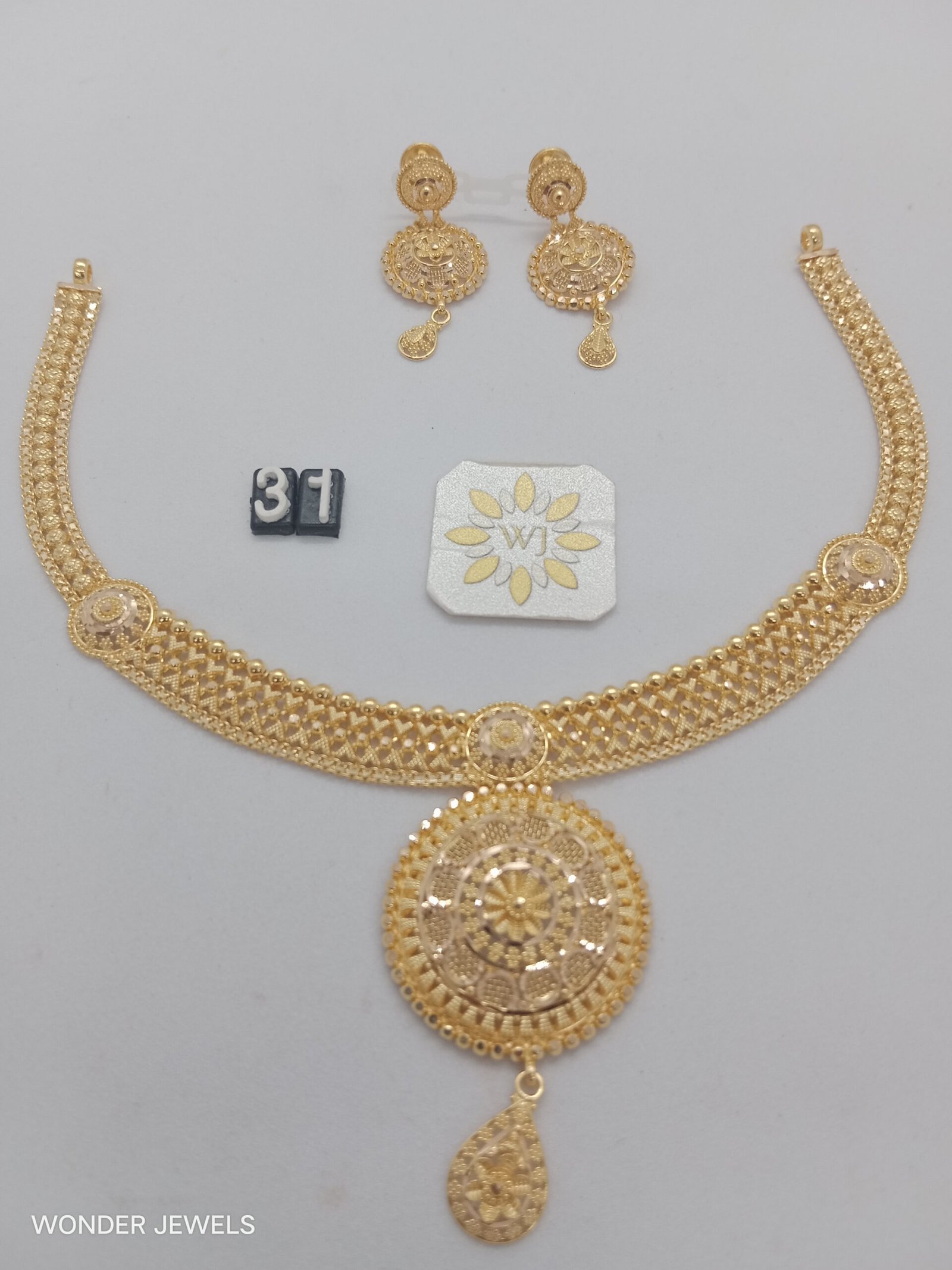 IMG_20230807_143010.jpg Necklace - Image 1