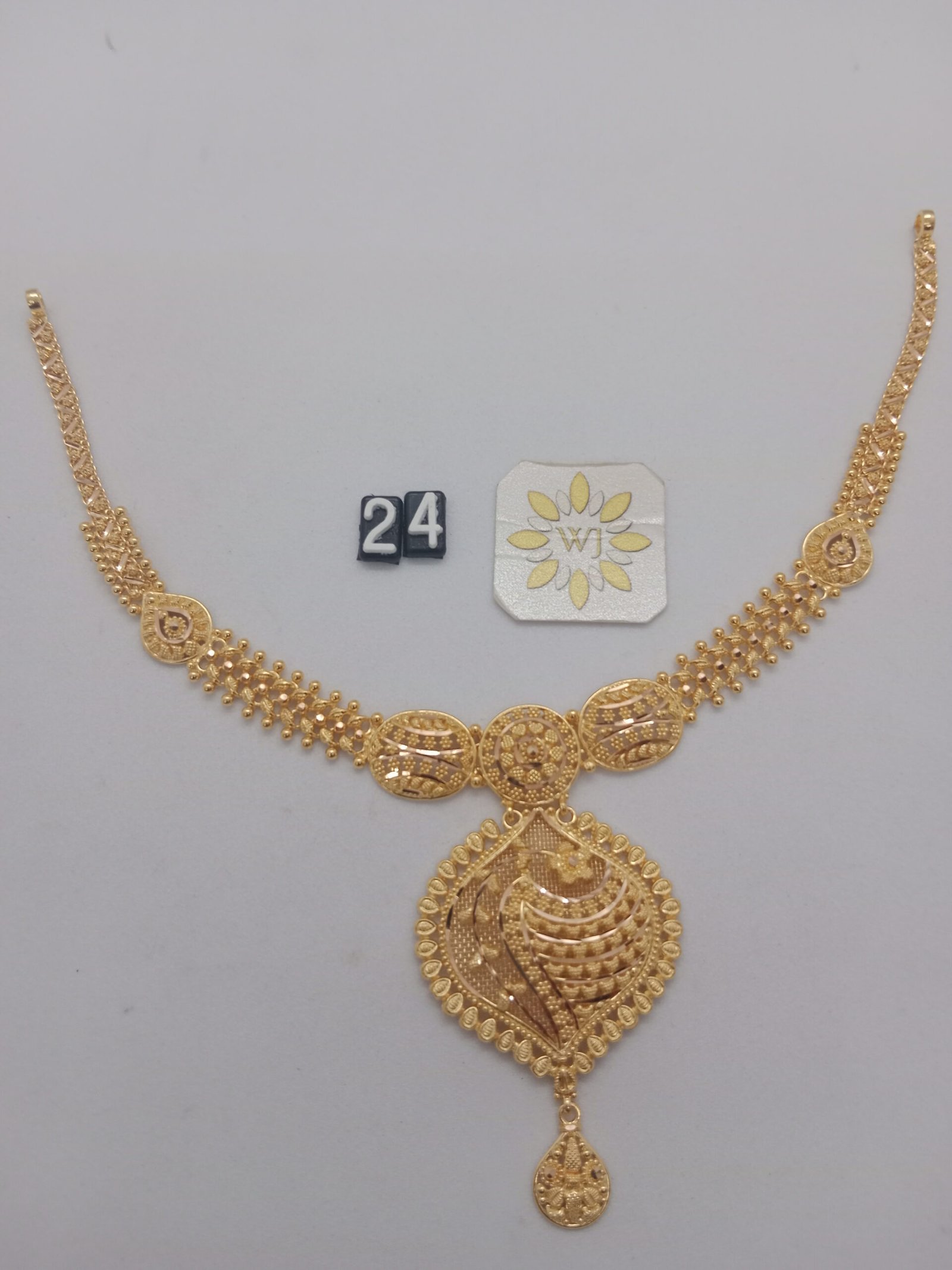 IMG_20230905_122228.jpg Necklace - Image 1