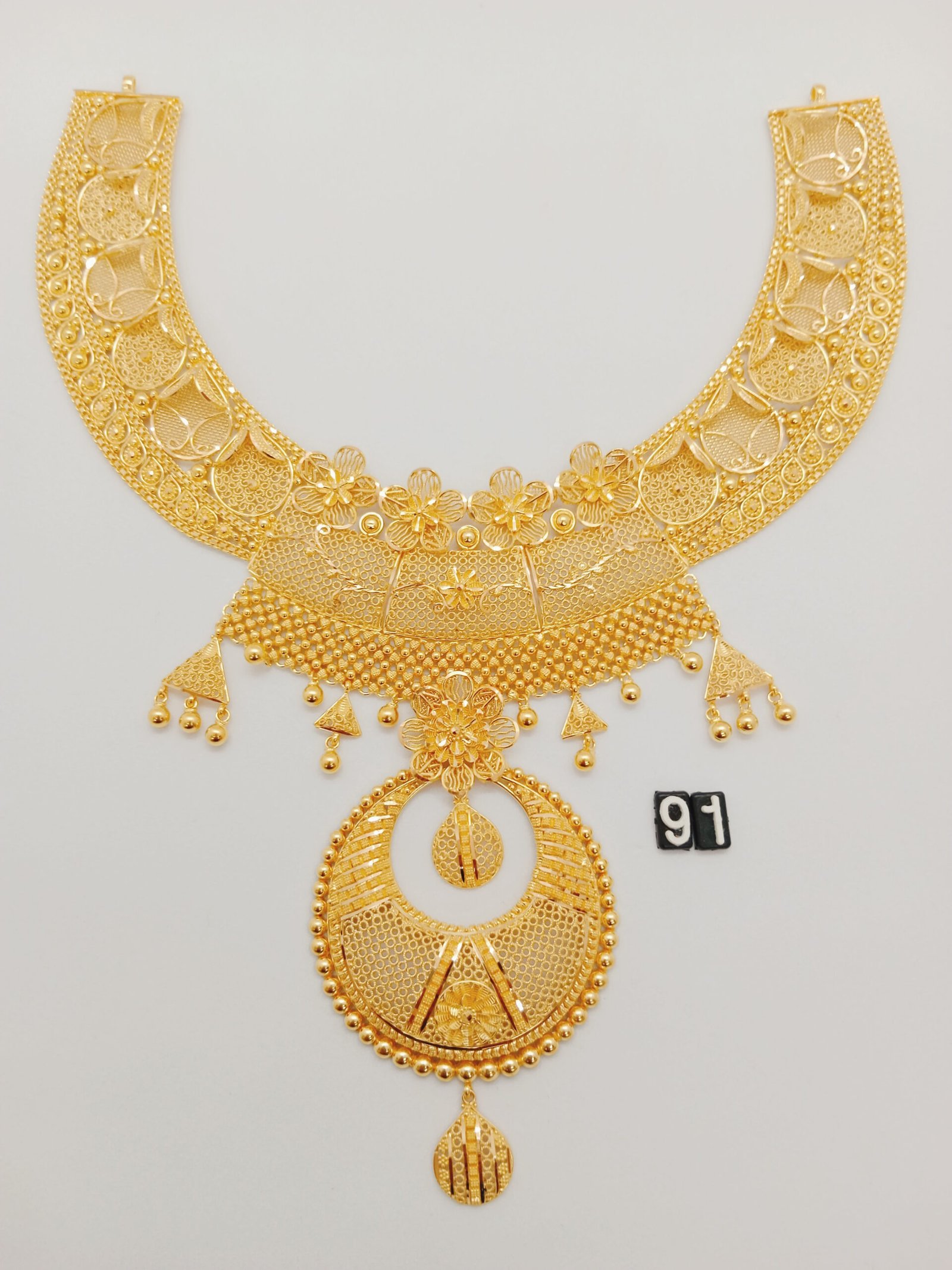 IMG_20231109_125553.jpg Necklace - Image 1