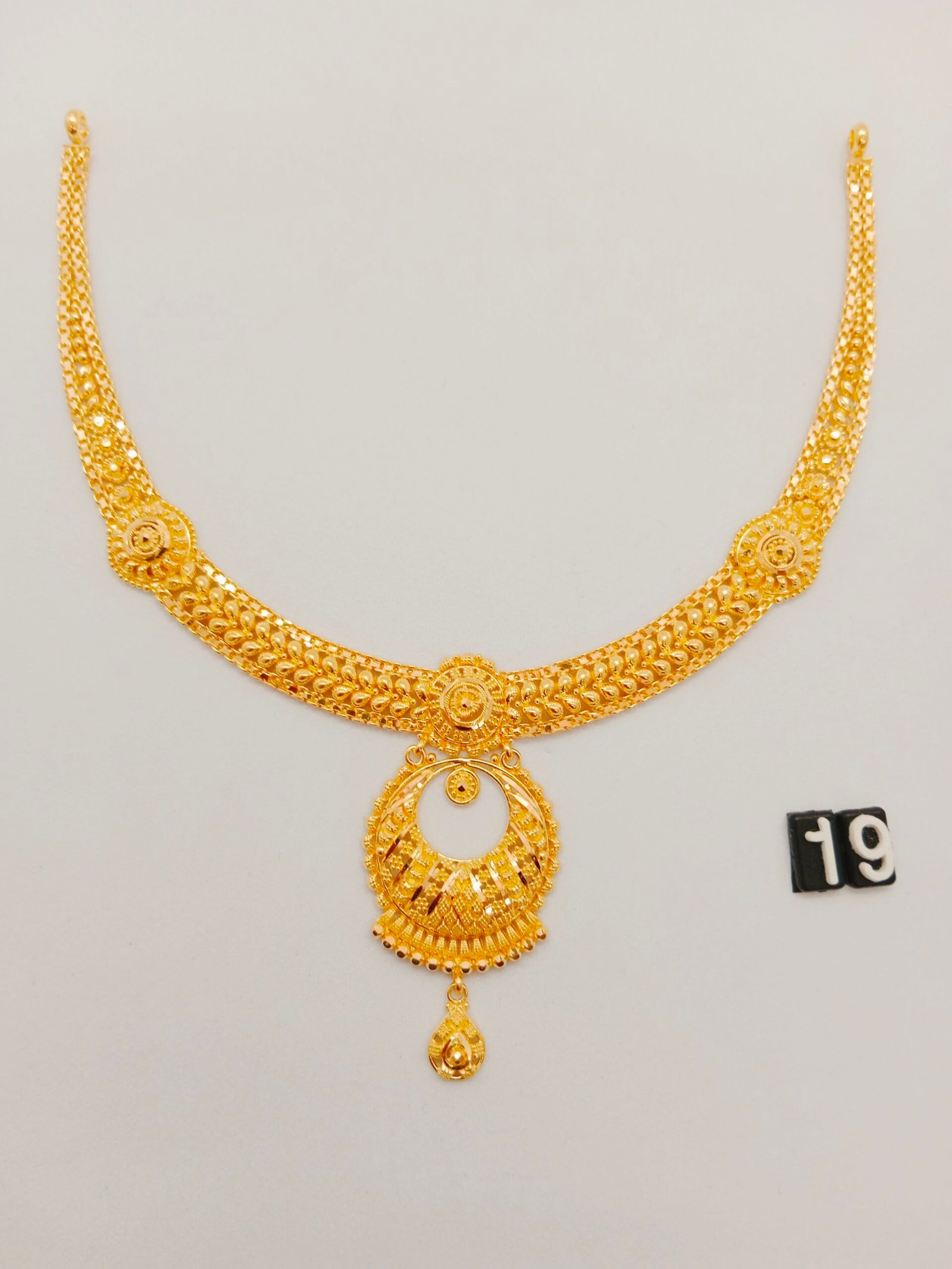 IMG_20231211_135550.jpg Necklace - Image 1