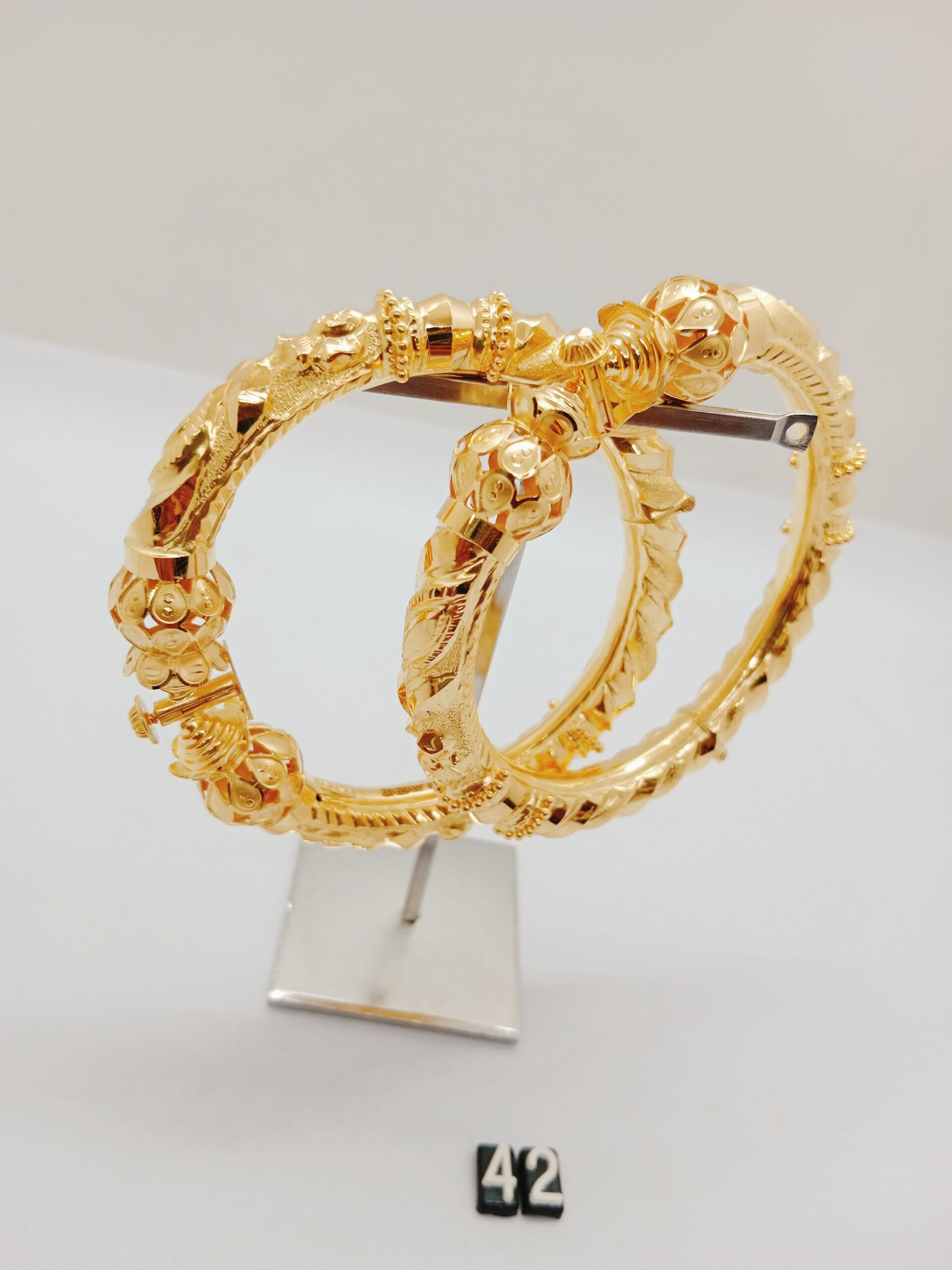 IMG_20240501_133824.jpg Nakash Bangle - Image 1