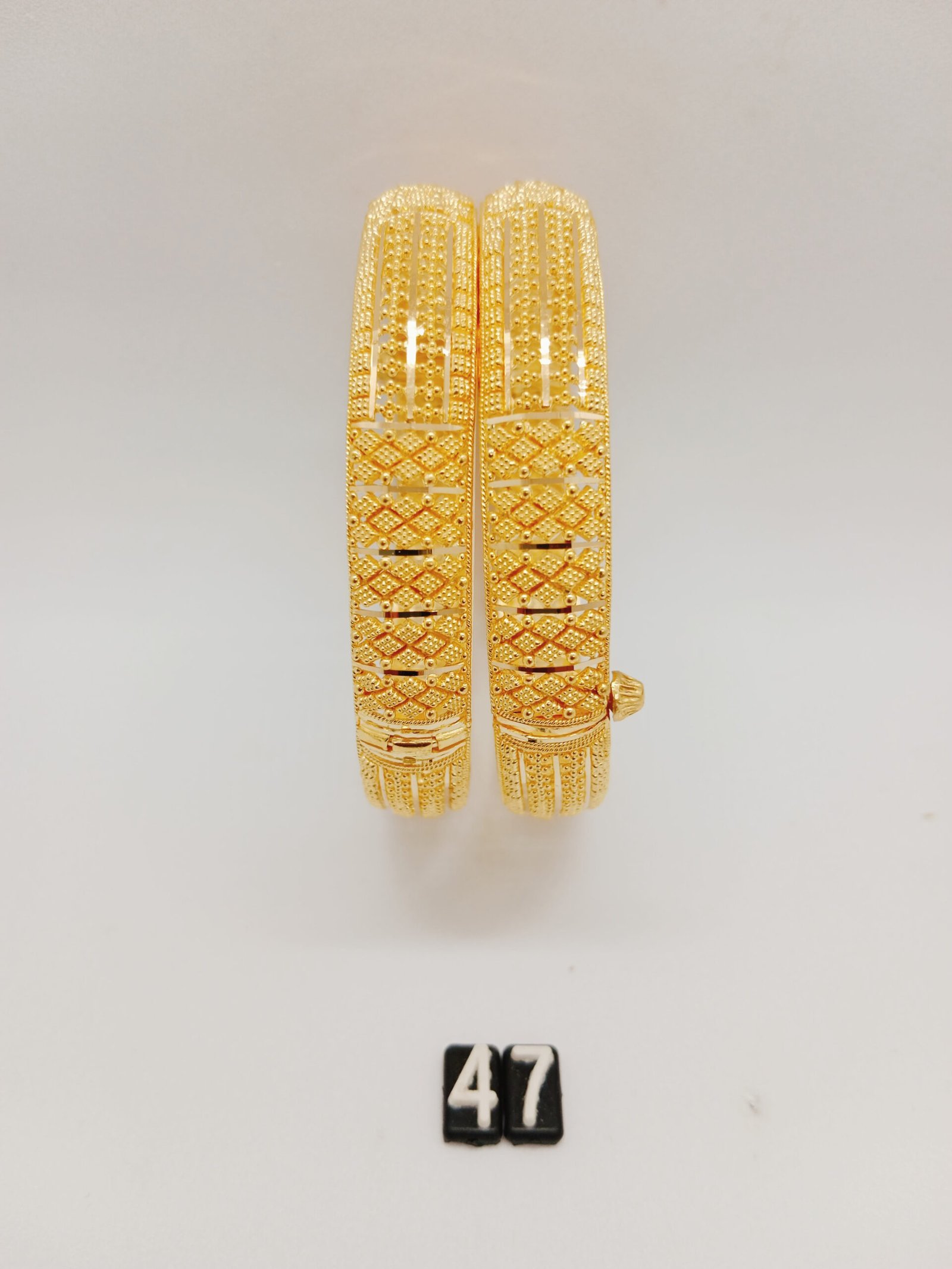 IMG_20240513_133557.jpg Patla - Image 1