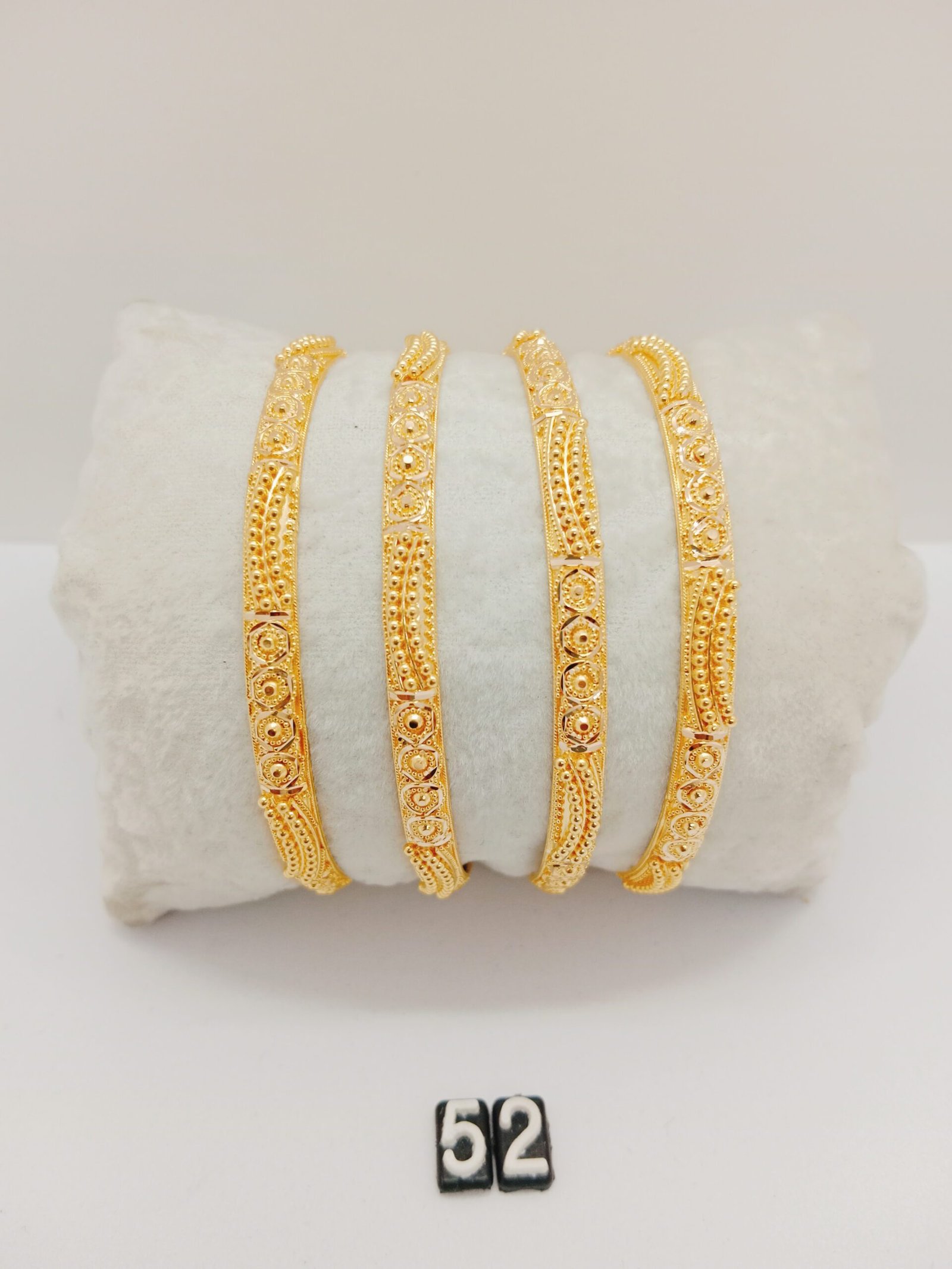 bpb7q.jpg Bangles - Image 1