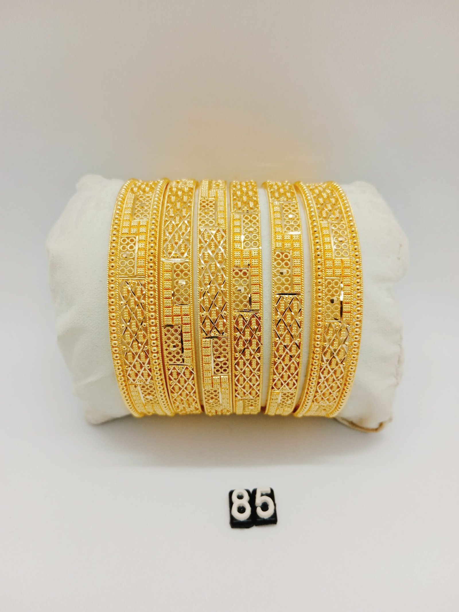 bpbdF.jpg Bangles - Image 1