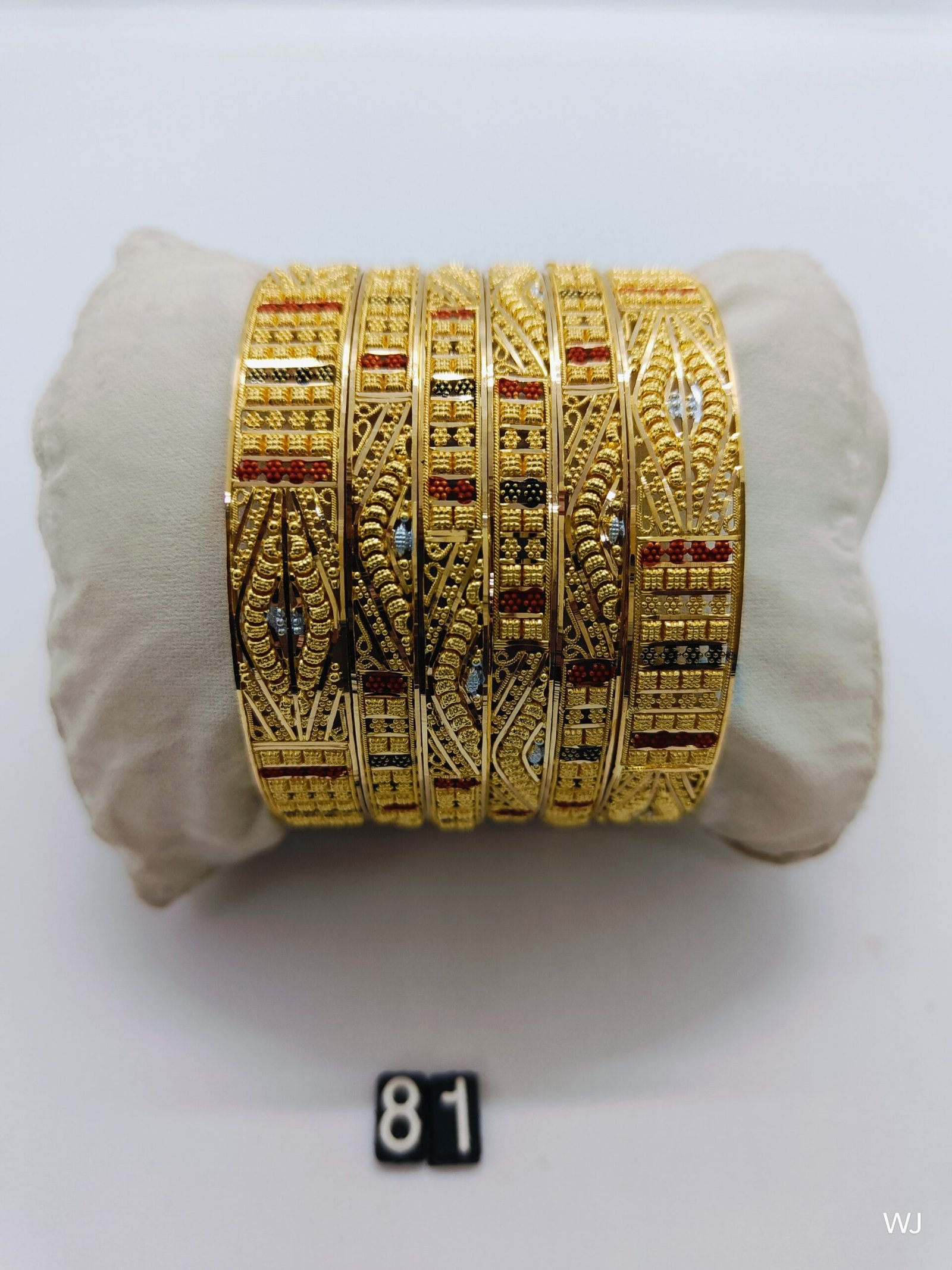 bpblJ.jpg Bangles - Image 1
