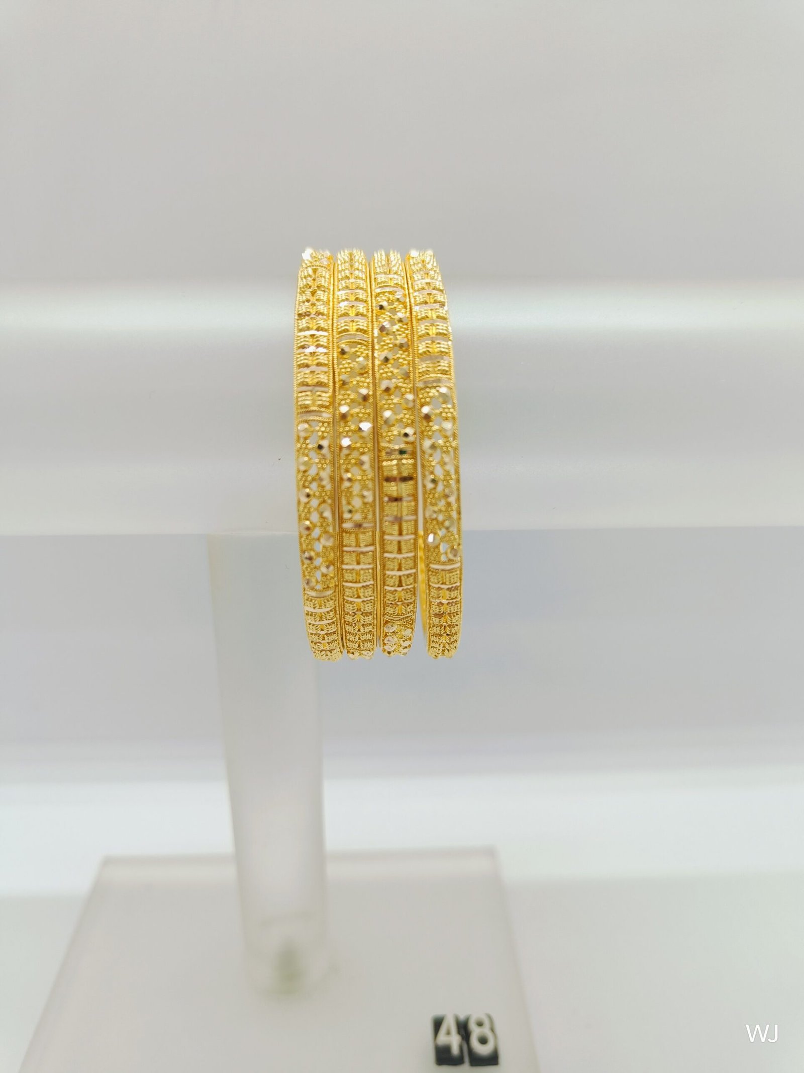 bpbn4.jpg Bangles - Image 1