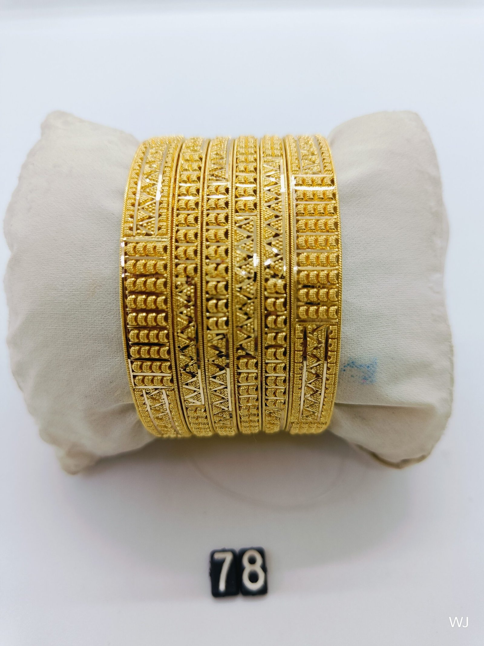 bpbnS.jpg Bangles - Image 1