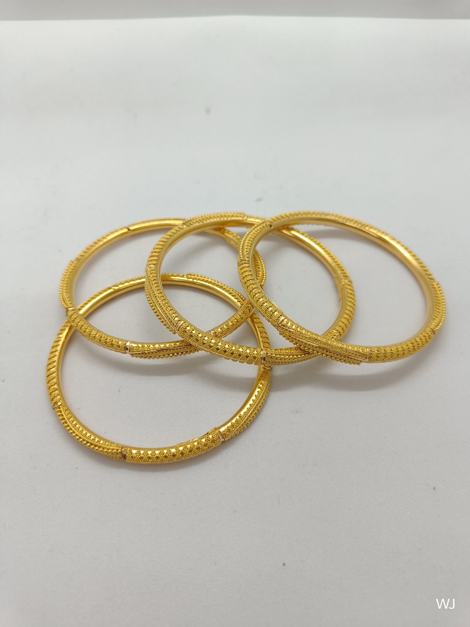 bpbnq.jpg Bangles - Image 1