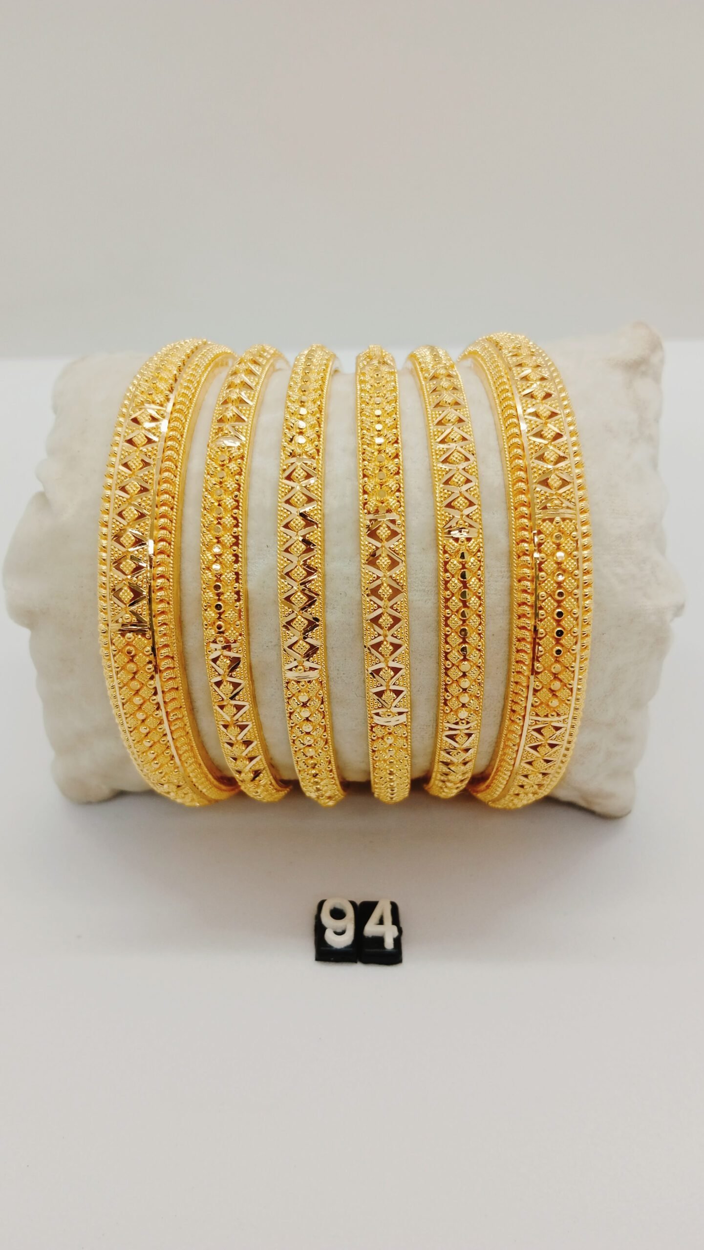 bpbq1.jpg Bangles - Image 1