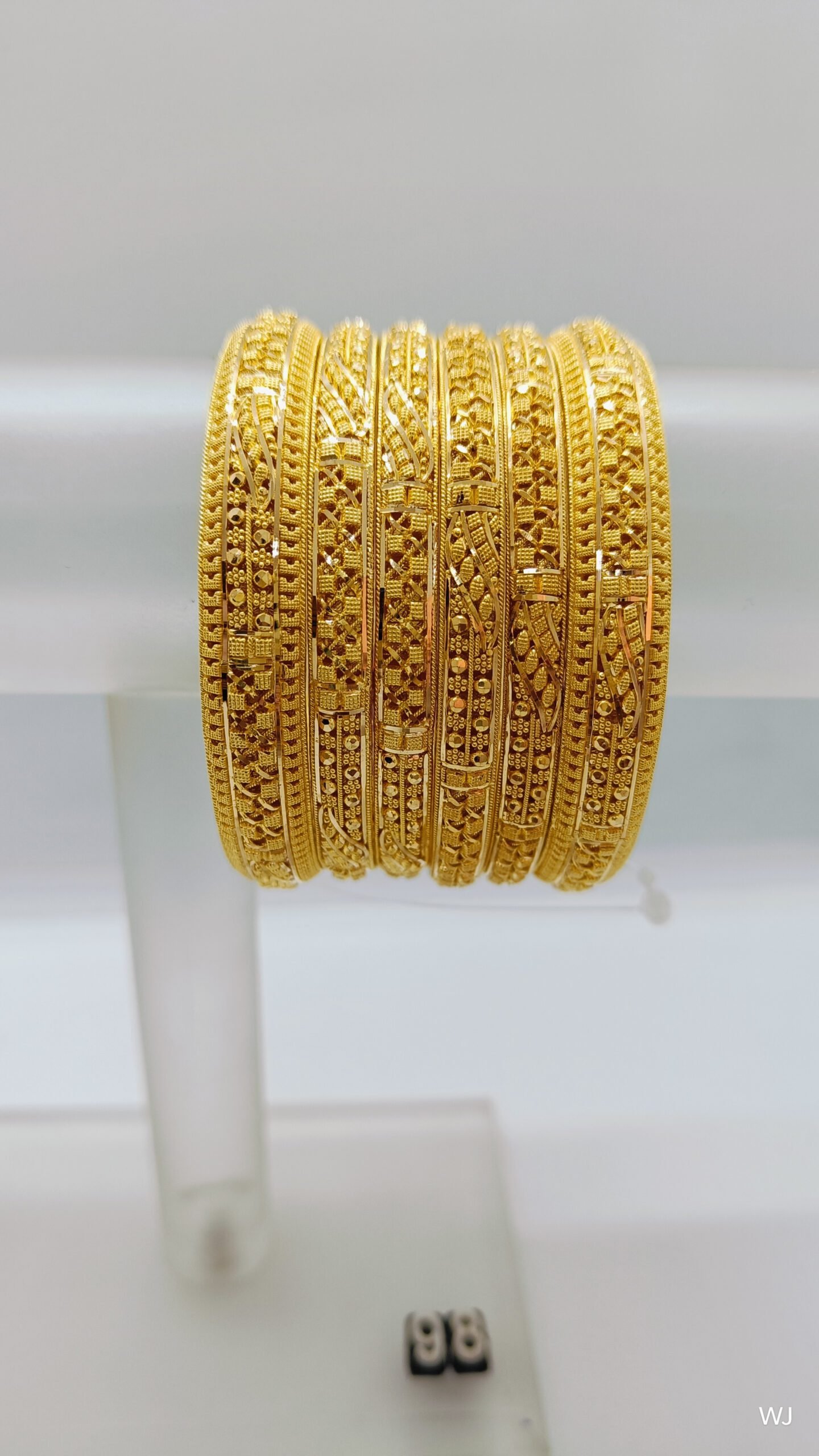 bpbun.jpg Bangles - Image 1