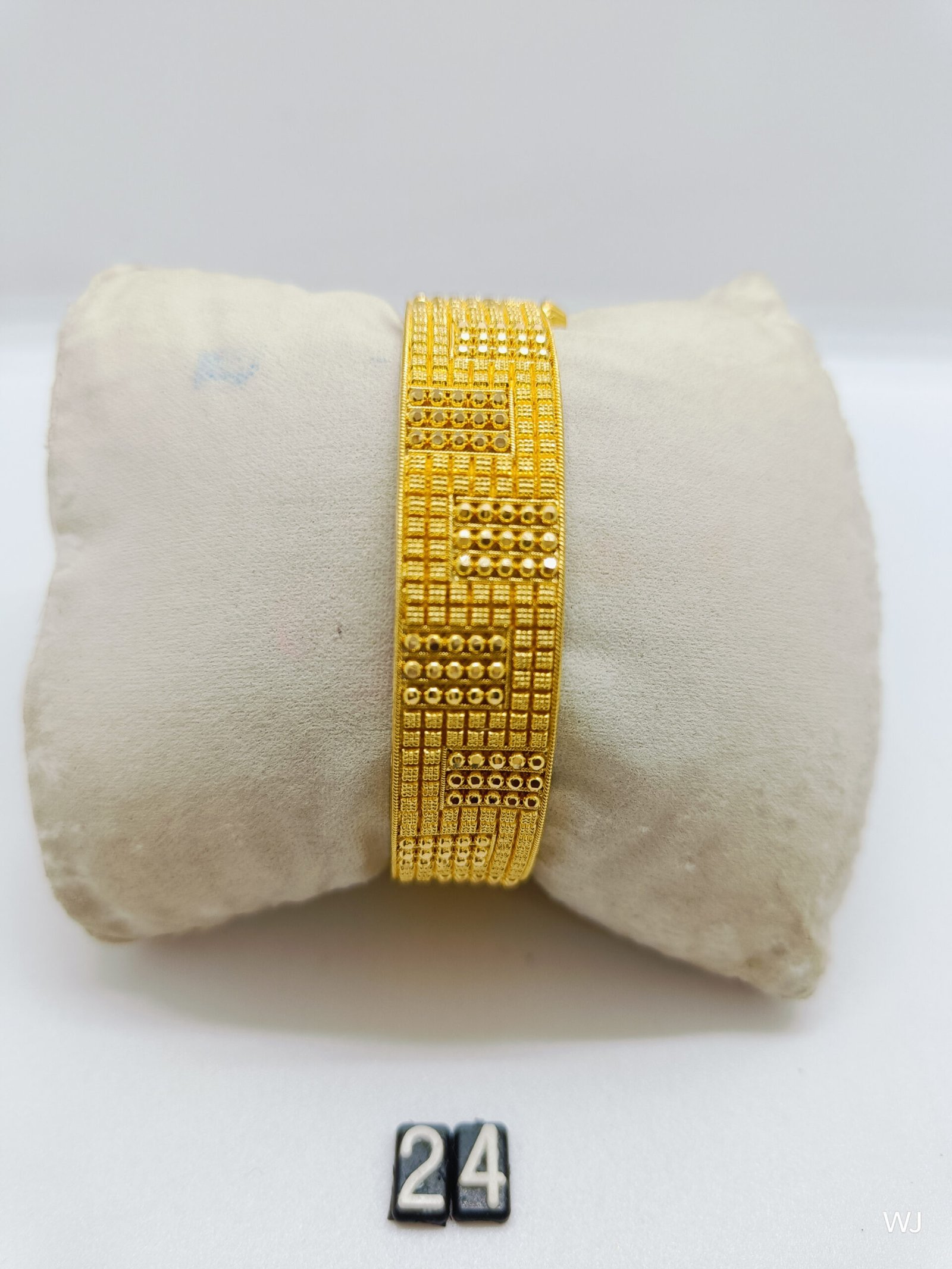 IMG20240806195325.jpg Patla - Image 1