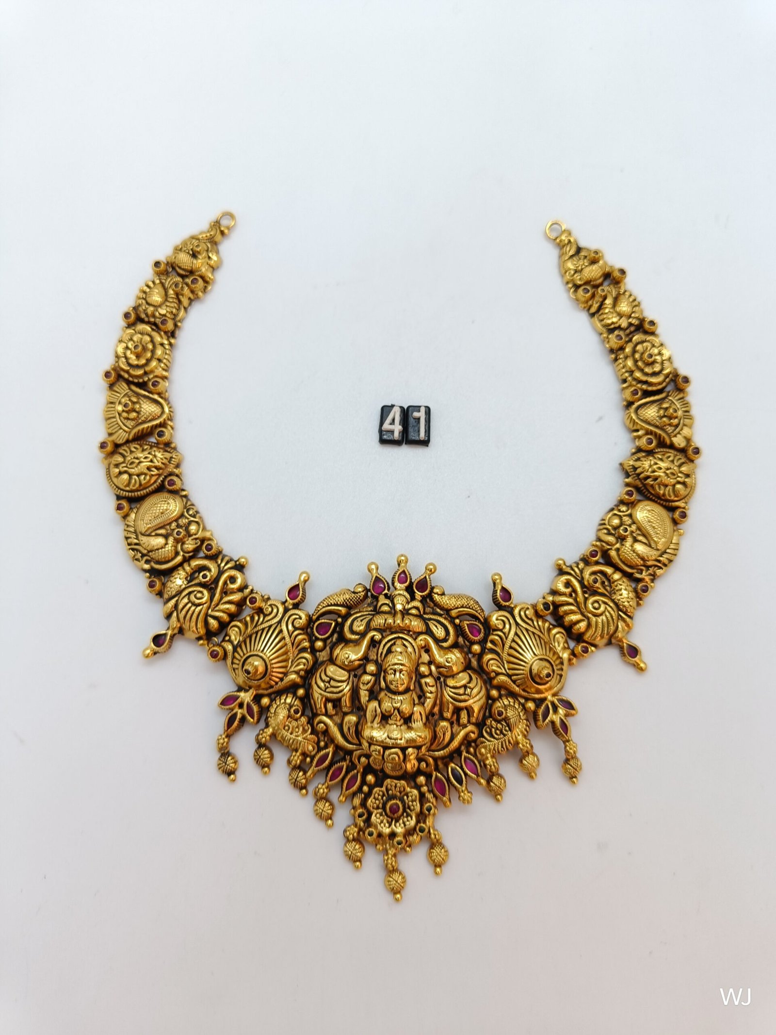 IMG20240928145104.jpg Silver - Image 1