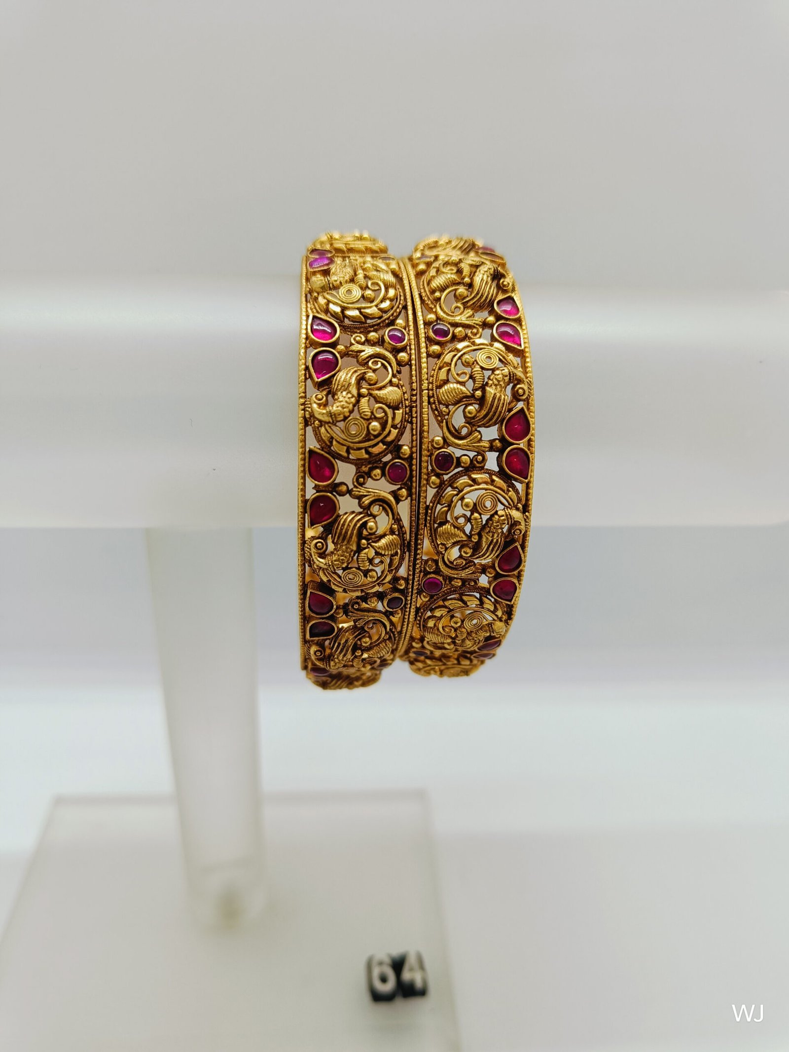 IMG20241129122127.jpg Silver - Image 1