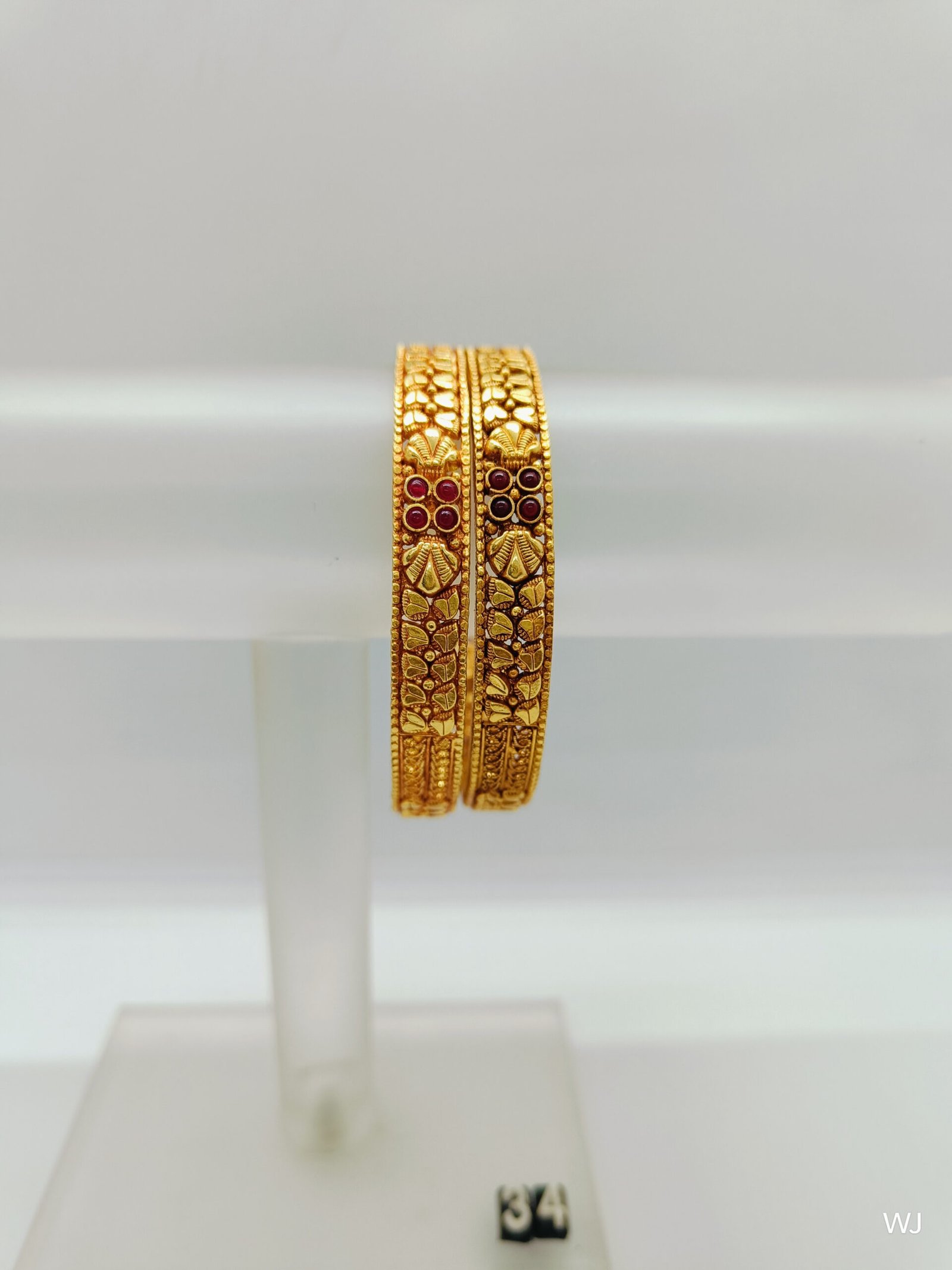 IMG20241129131458.jpg Silver - Image 1