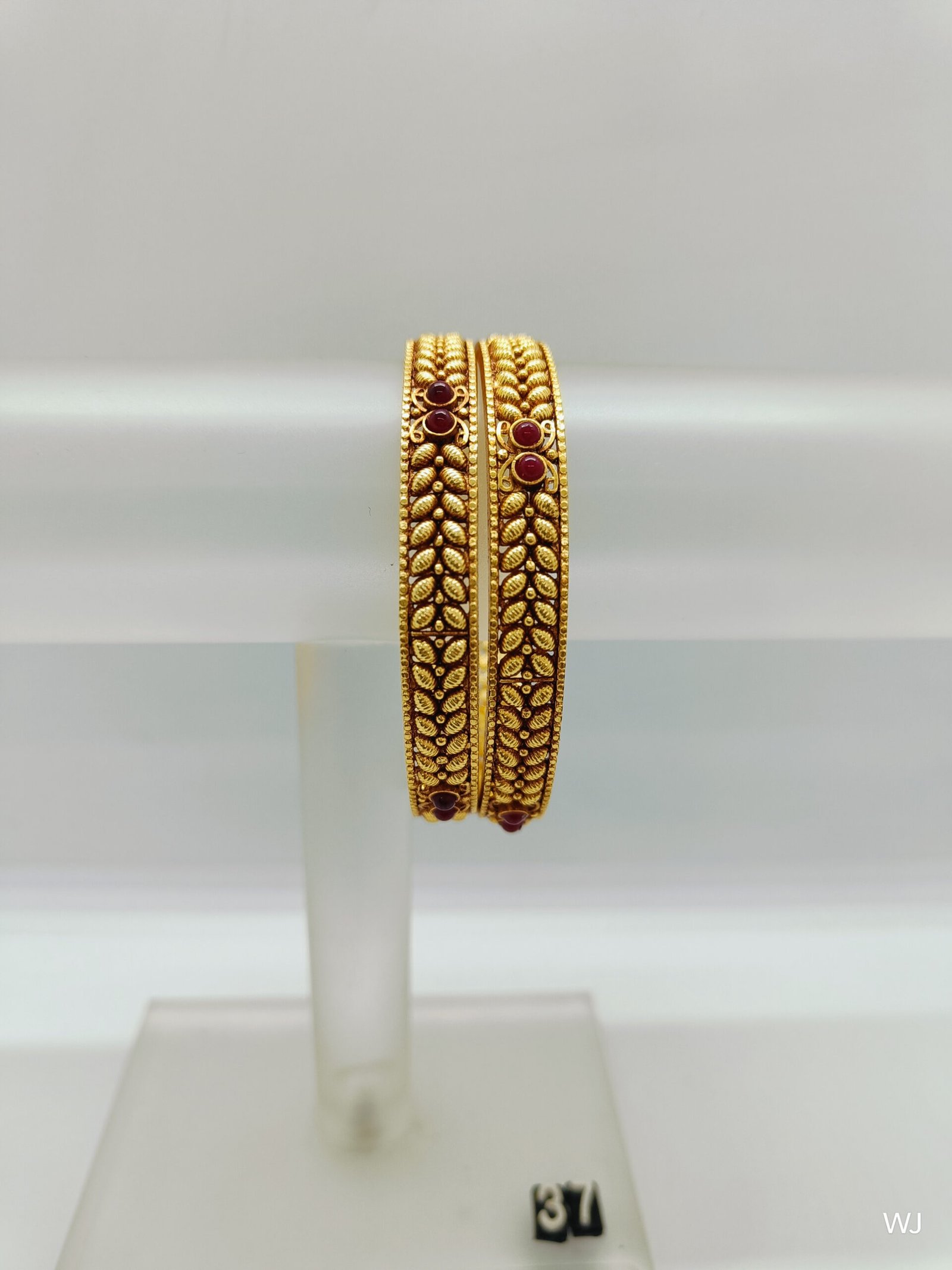 IMG20241129133033.jpg Silver - Image 1