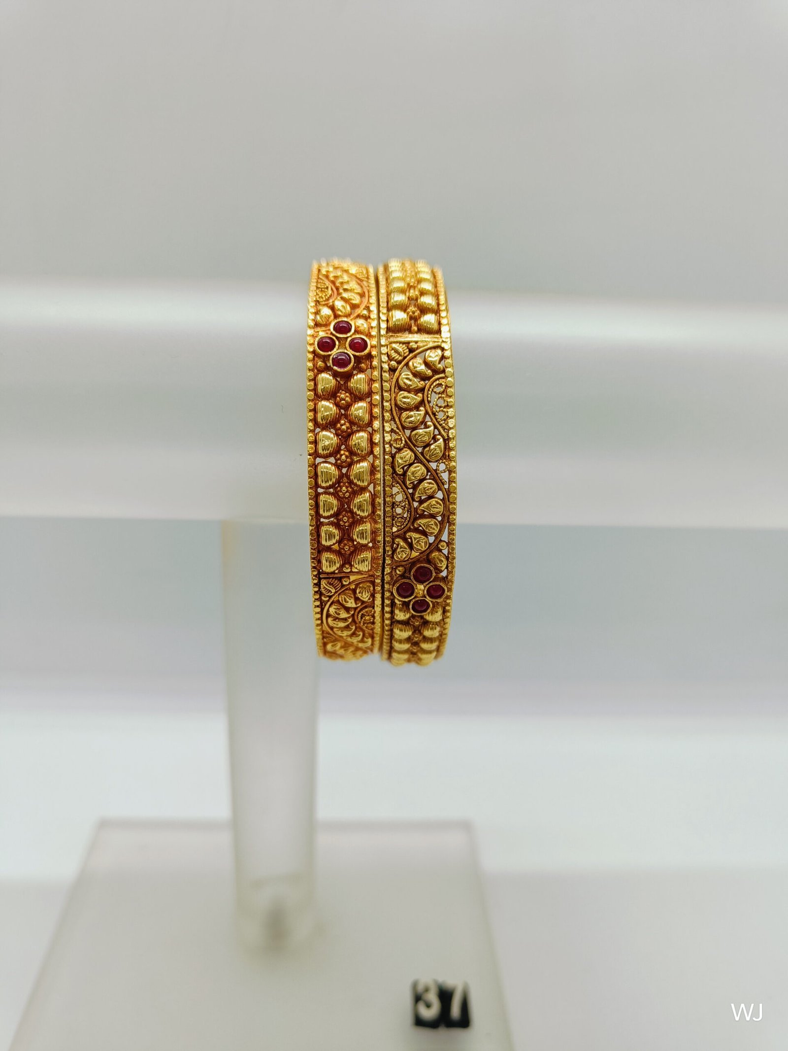 IMG20241129143314.jpg Silver - Image 1