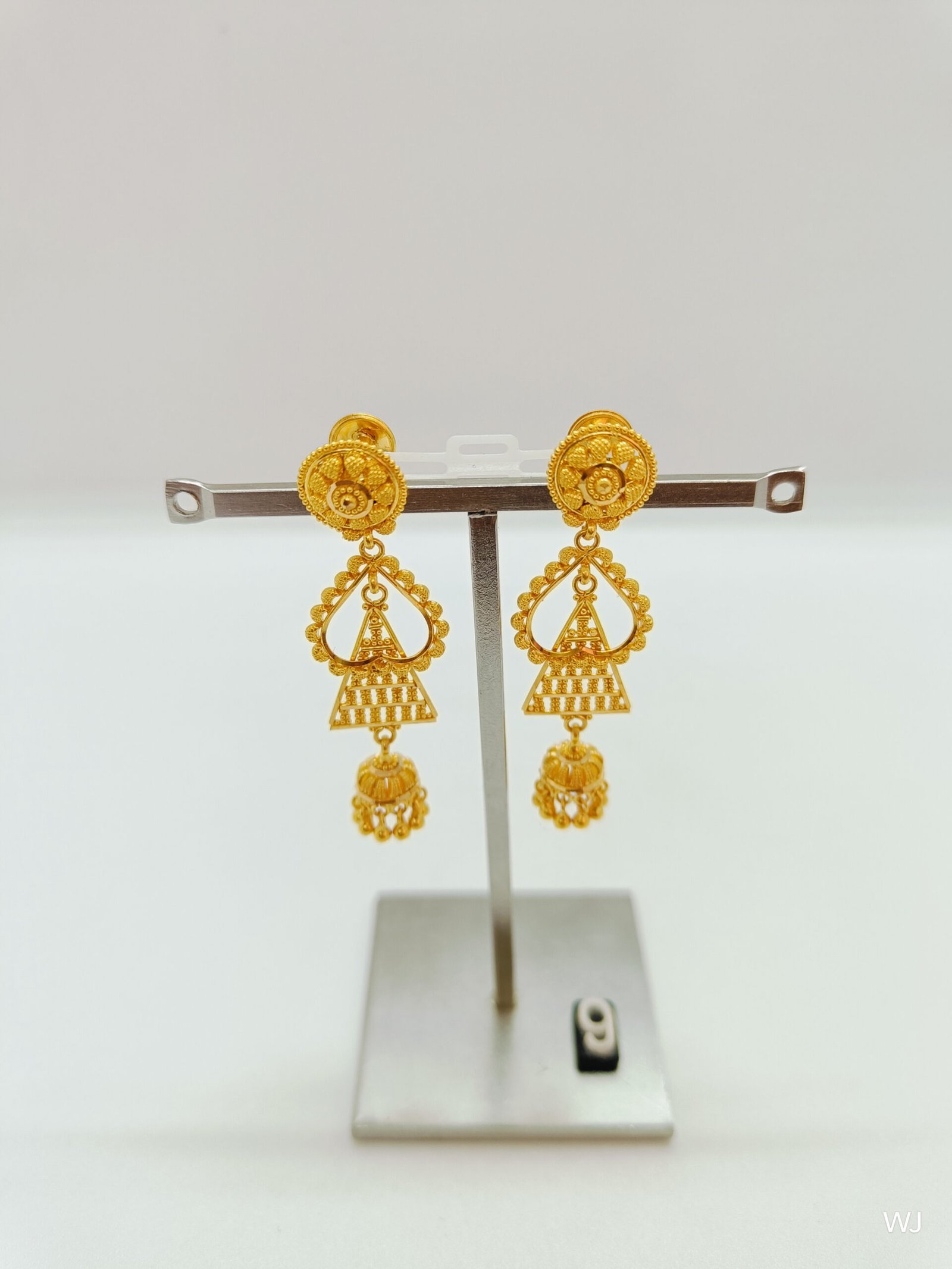 IMG20241204111843.jpg Chand Bali & Ear Rings - Image 1