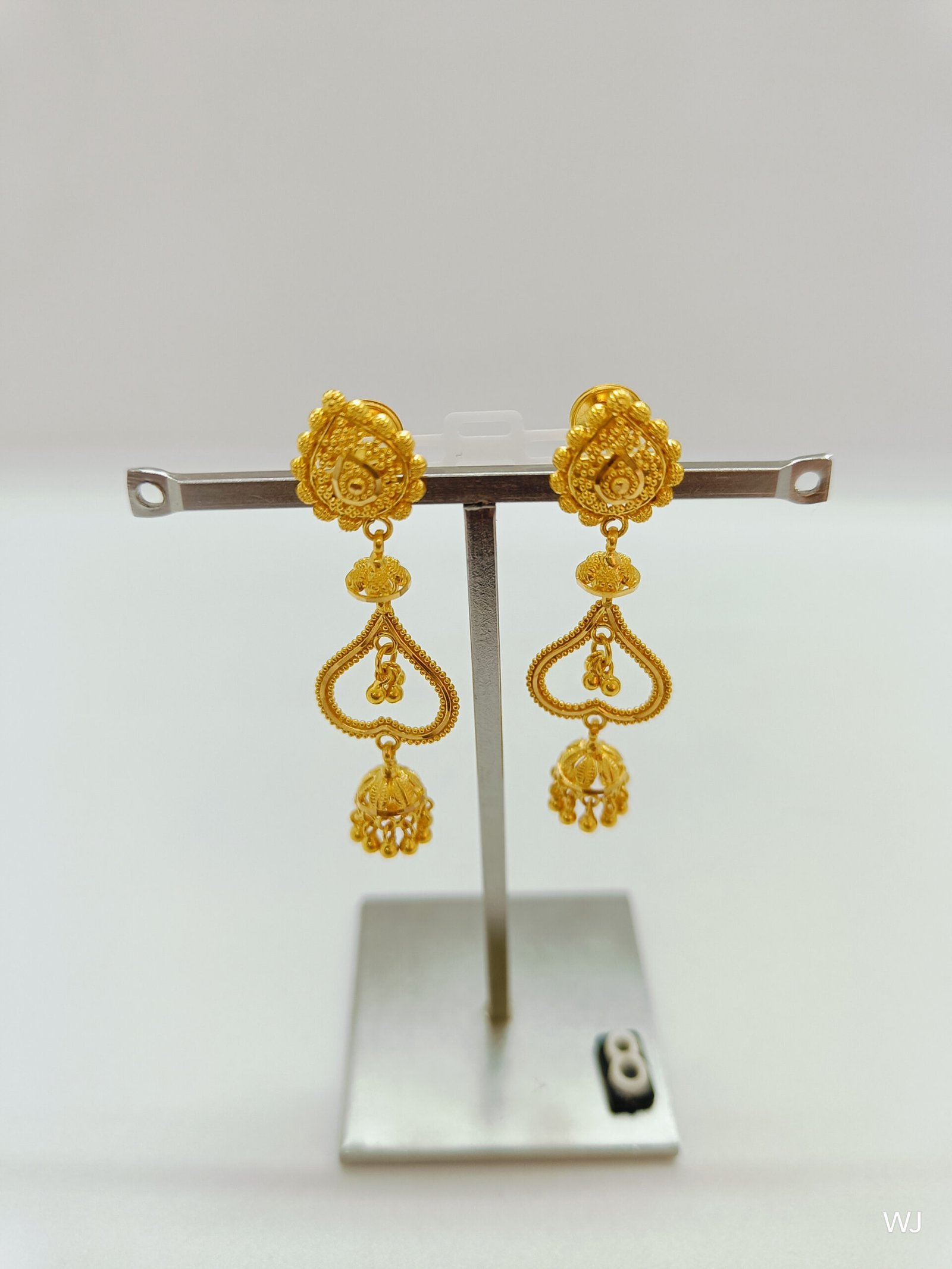 IMG20241204111929.jpg Chand Bali & Ear Rings - Image 1