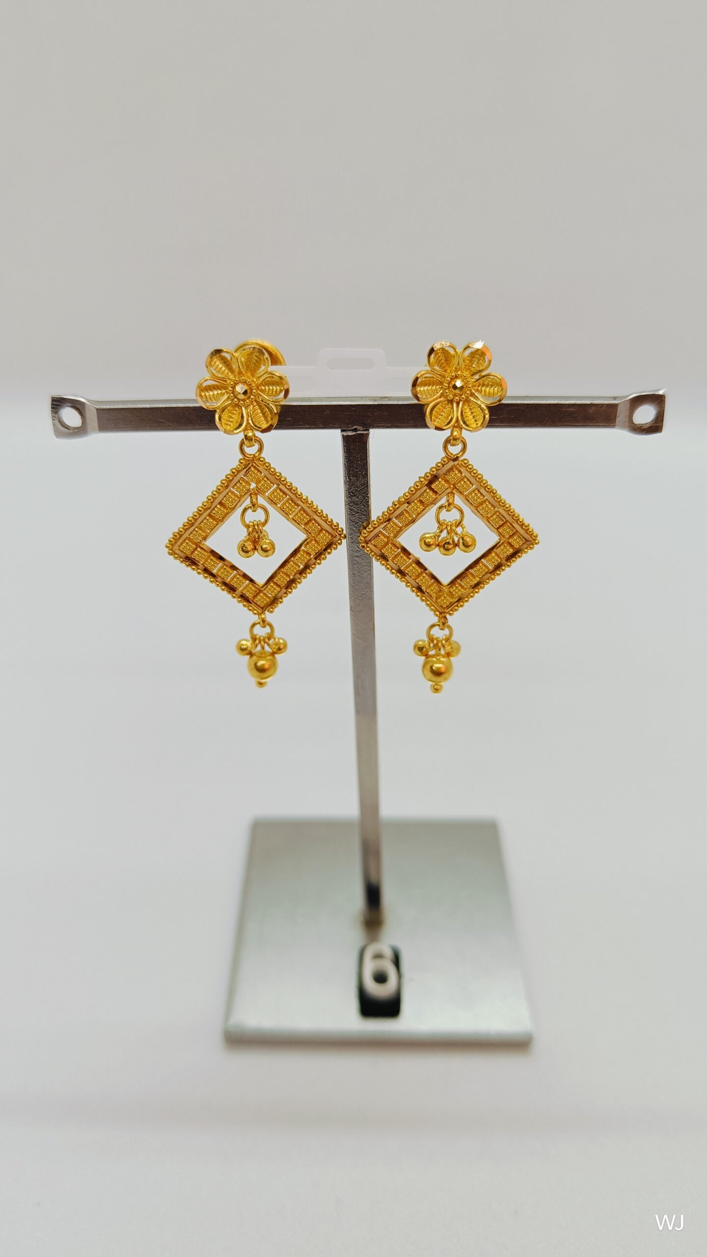 IMG20250224120022.jpg Chand Bali & Ear Rings - Image 1