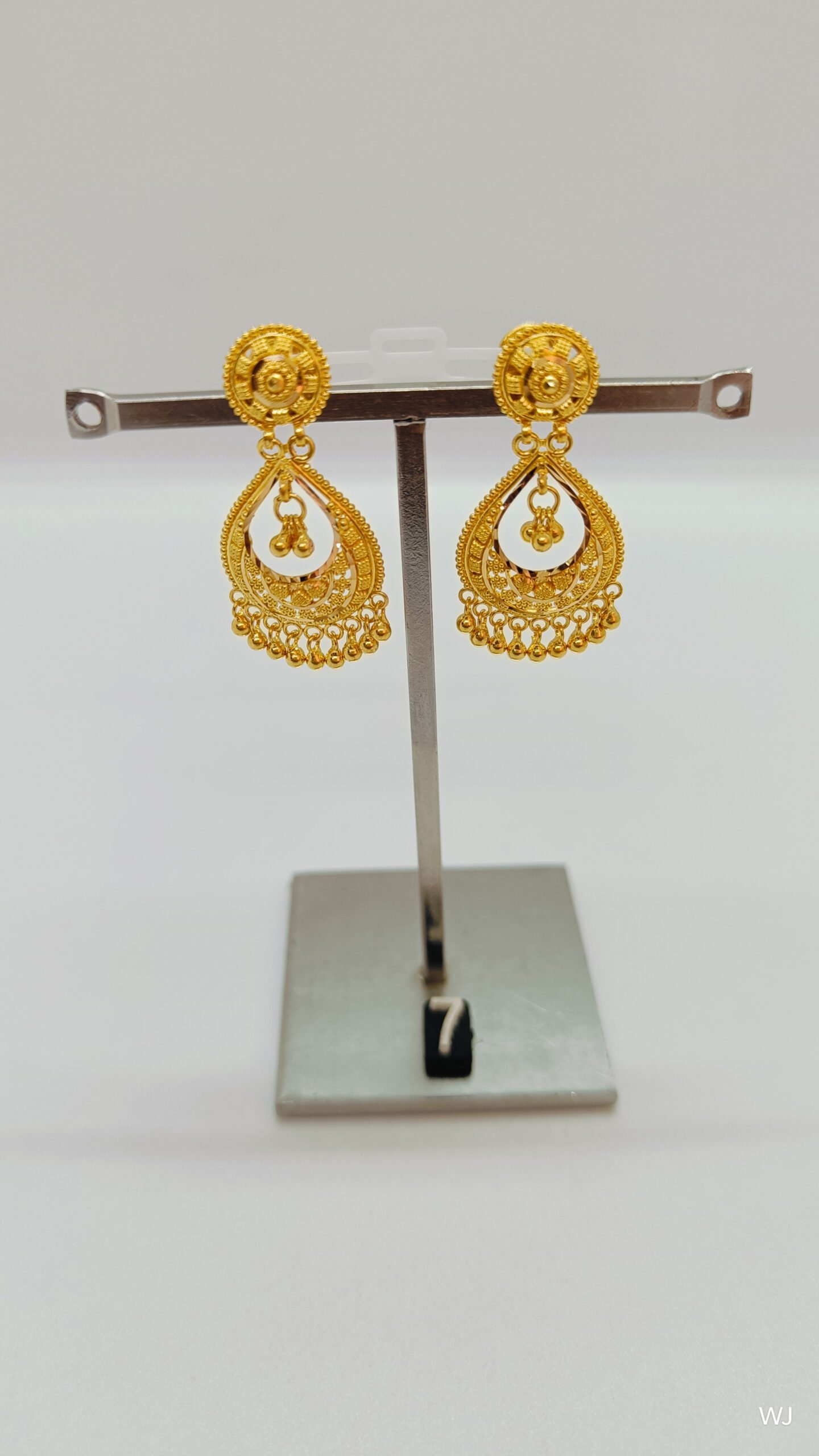 IMG20250224120544.jpg Chand Bali & Ear Rings - Image 1