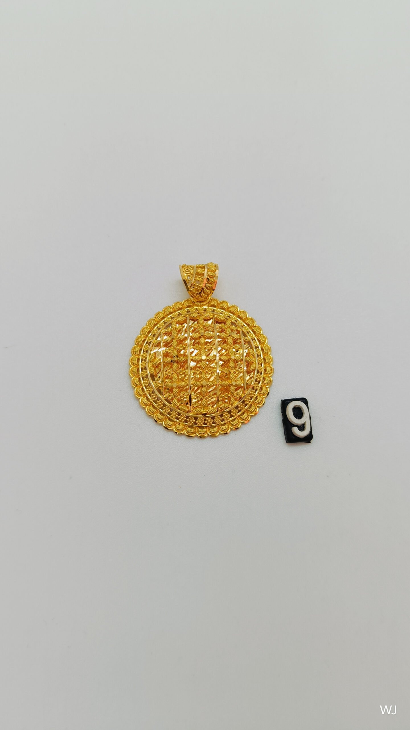 IMG20250224160716.jpg Pendant - Image 1