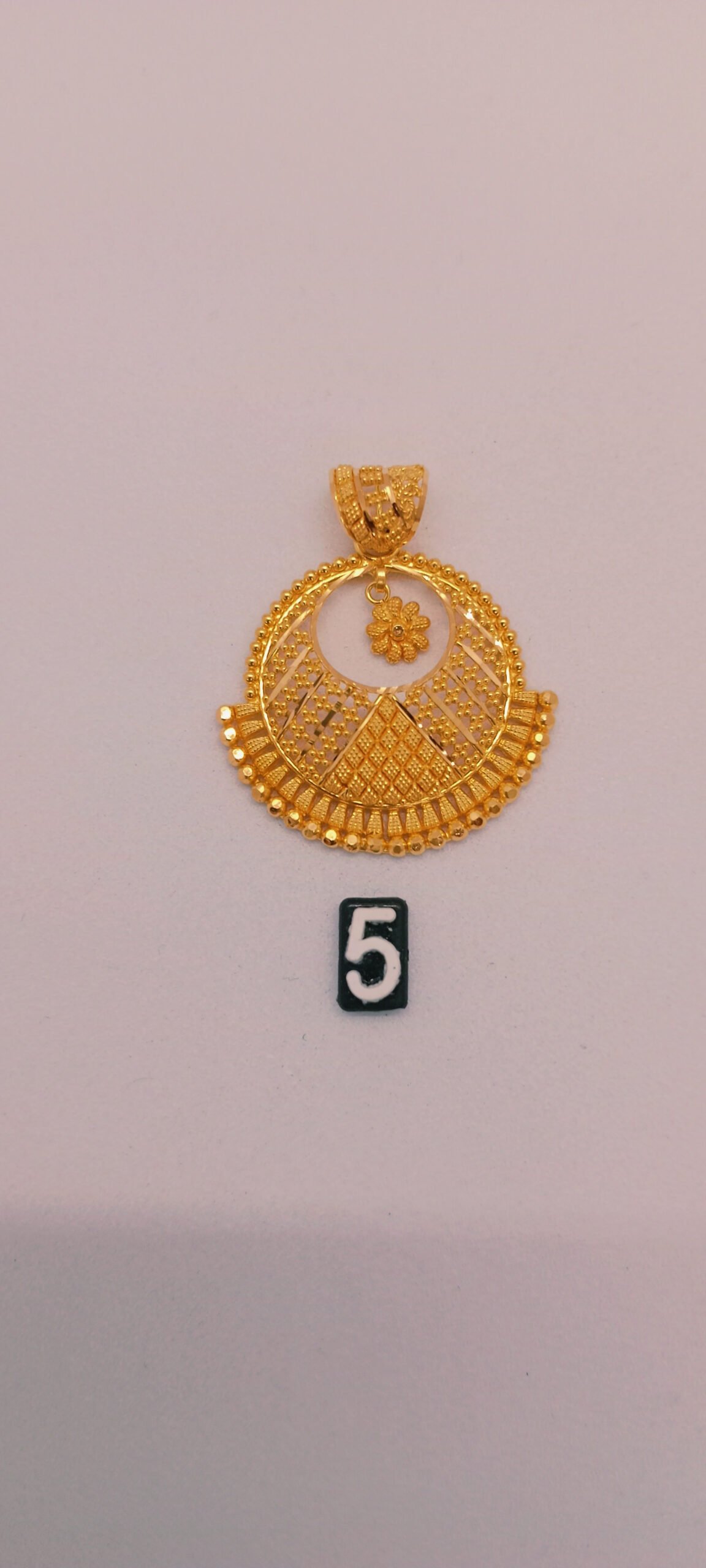 IMG_20230911_180125.jpg Pendant - Image 1