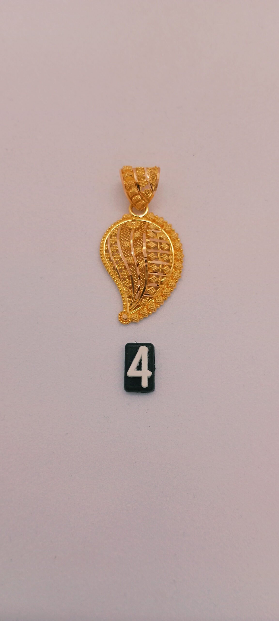 IMG_20230911_181316.jpg Pendant - Image 1