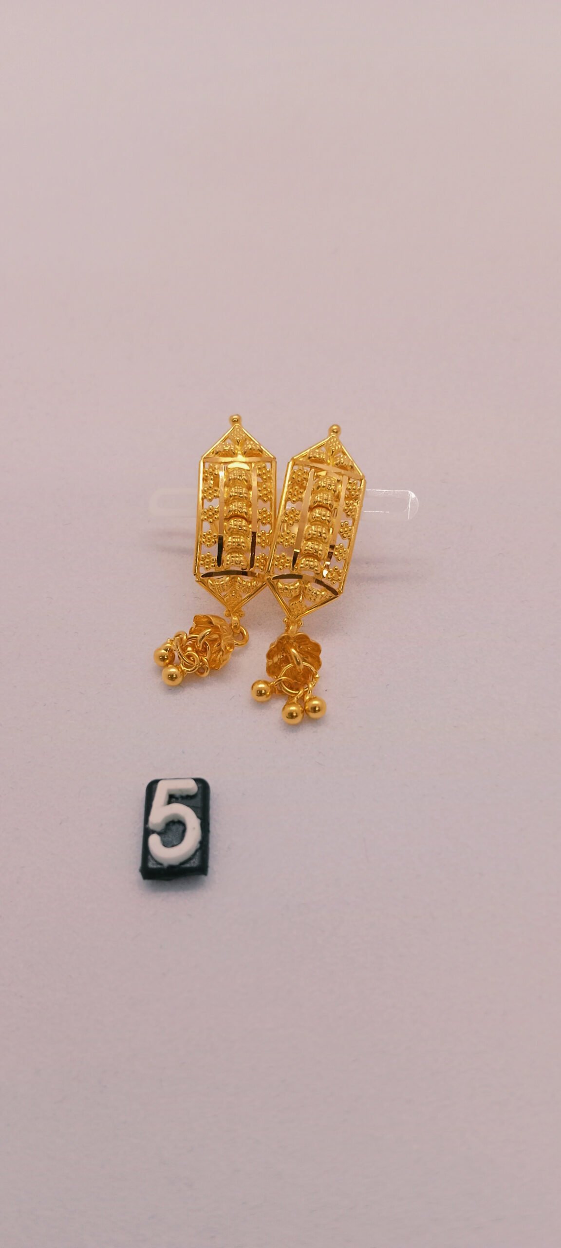 IMG_20230912_122529.jpg Chand Bali & Ear Rings - Image 1