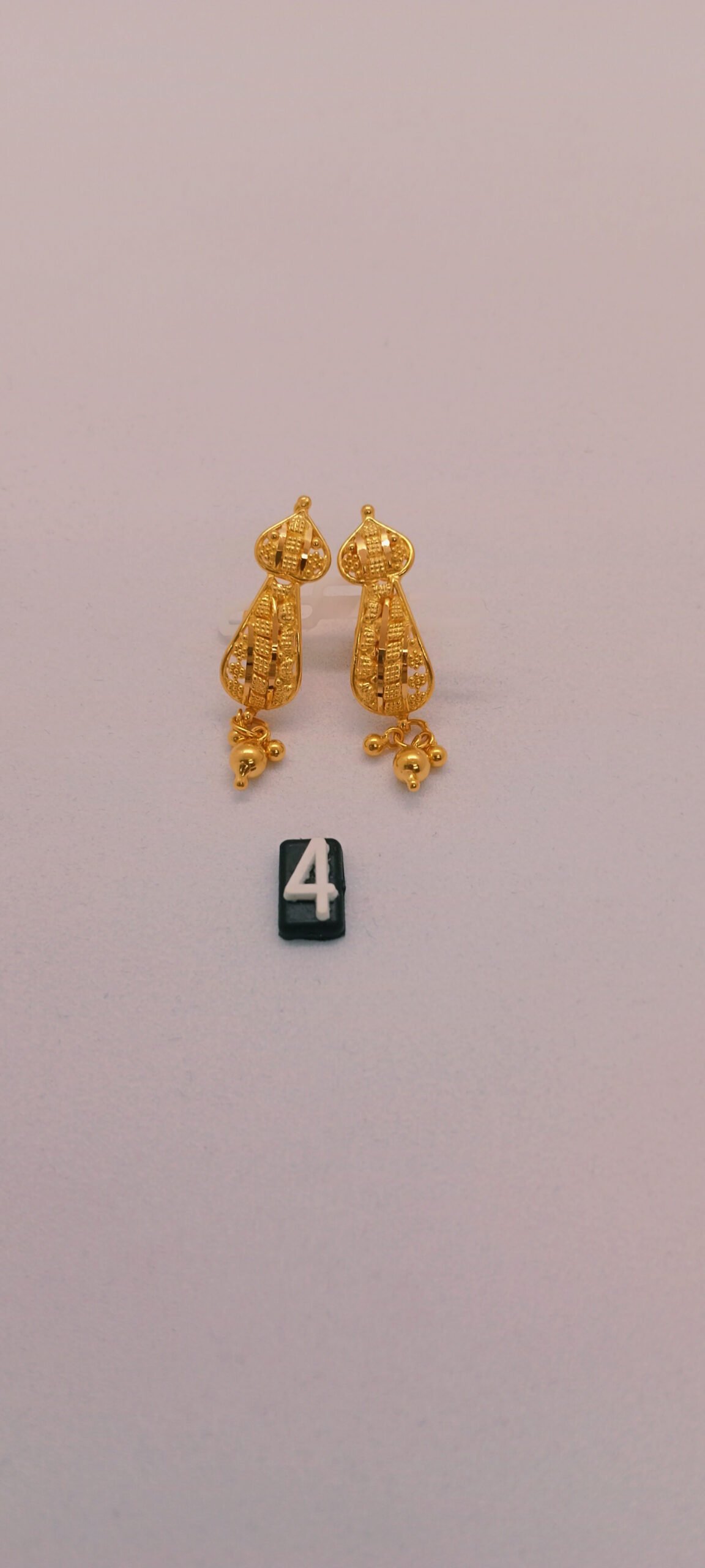 IMG_20230912_123016.jpg Chand Bali & Ear Rings - Image 1