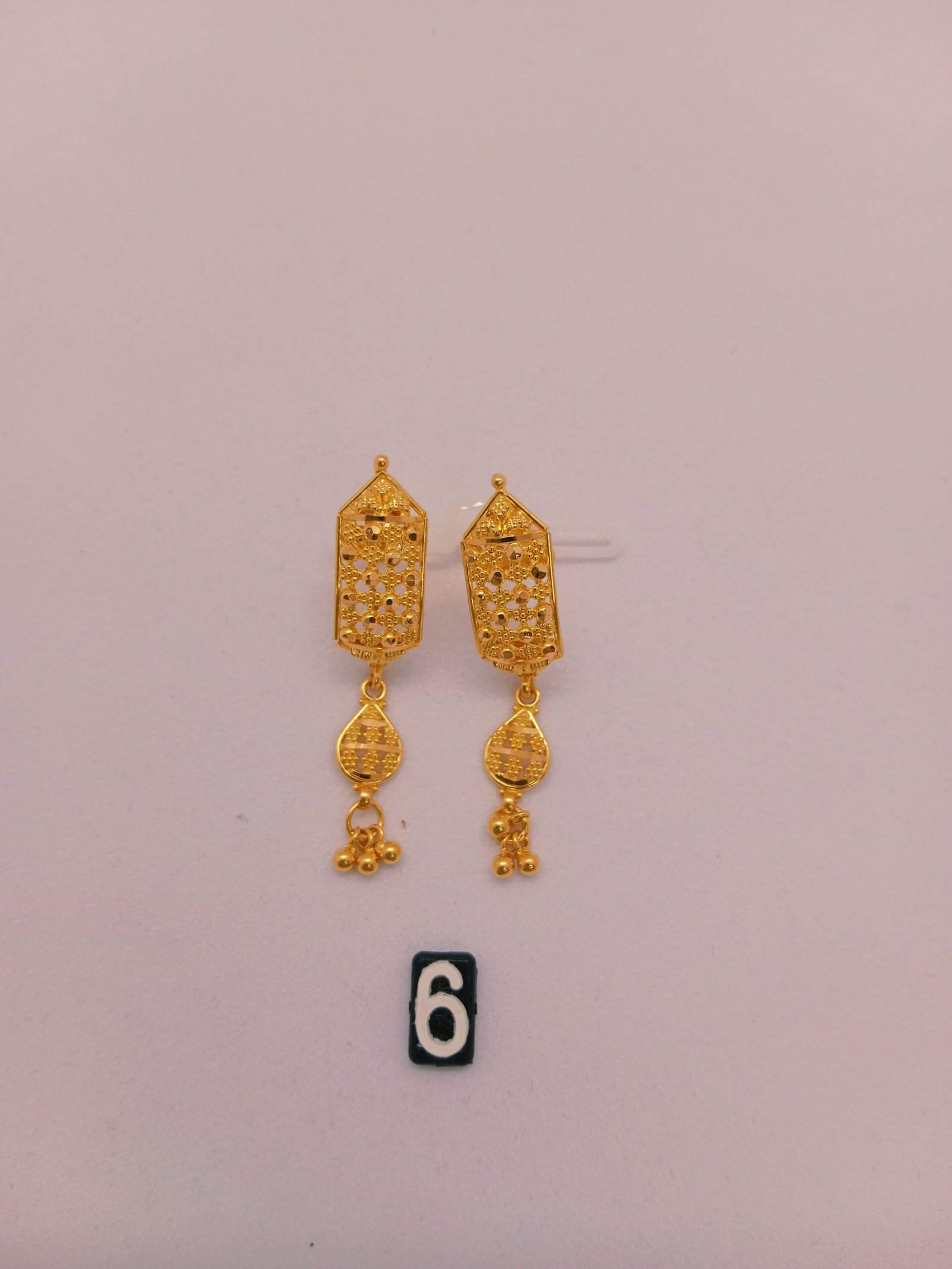 IMG_20230912_131320.jpg Chand Bali & Ear Rings - Image 1