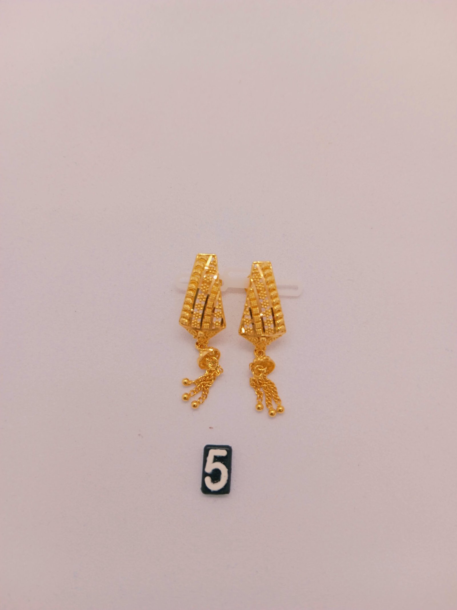 IMG_20230912_131459.jpg Chand Bali & Ear Rings - Image 1