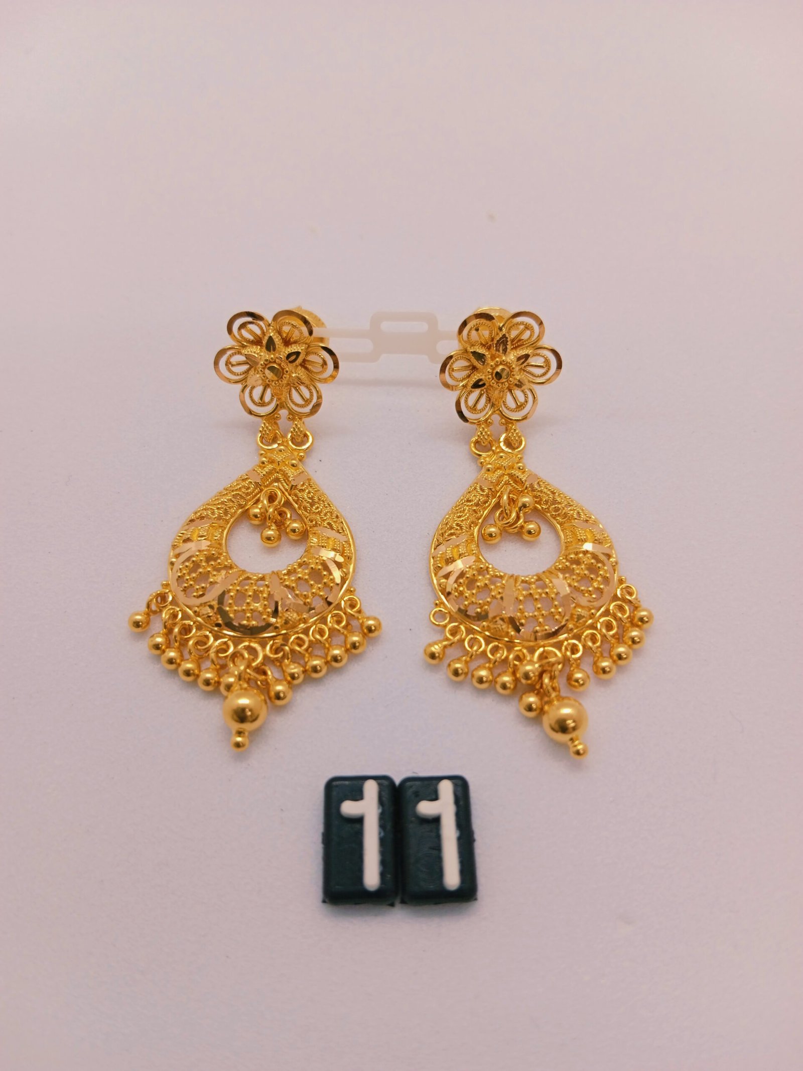 IMG_20230913_132108.jpg Chand Bali & Ear Rings - Image 1
