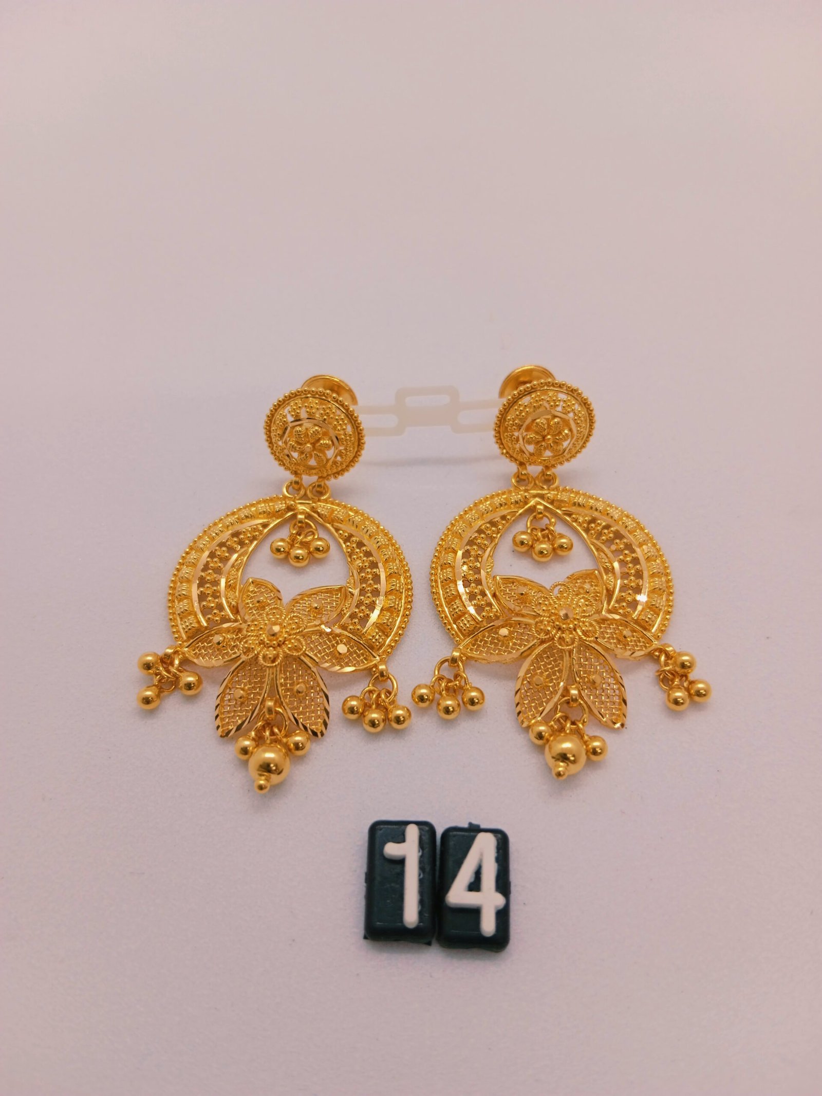 IMG_20230913_133612.jpg Chand Bali & Ear Rings - Image 1