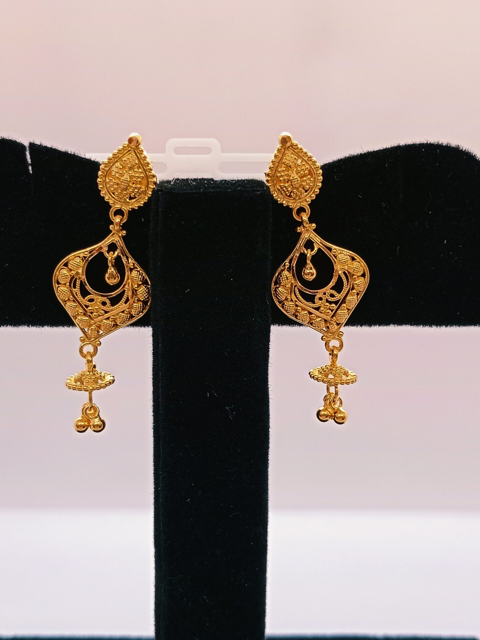IMG_20230915_125910.jpg Chand Bali & Ear Rings - Image 1