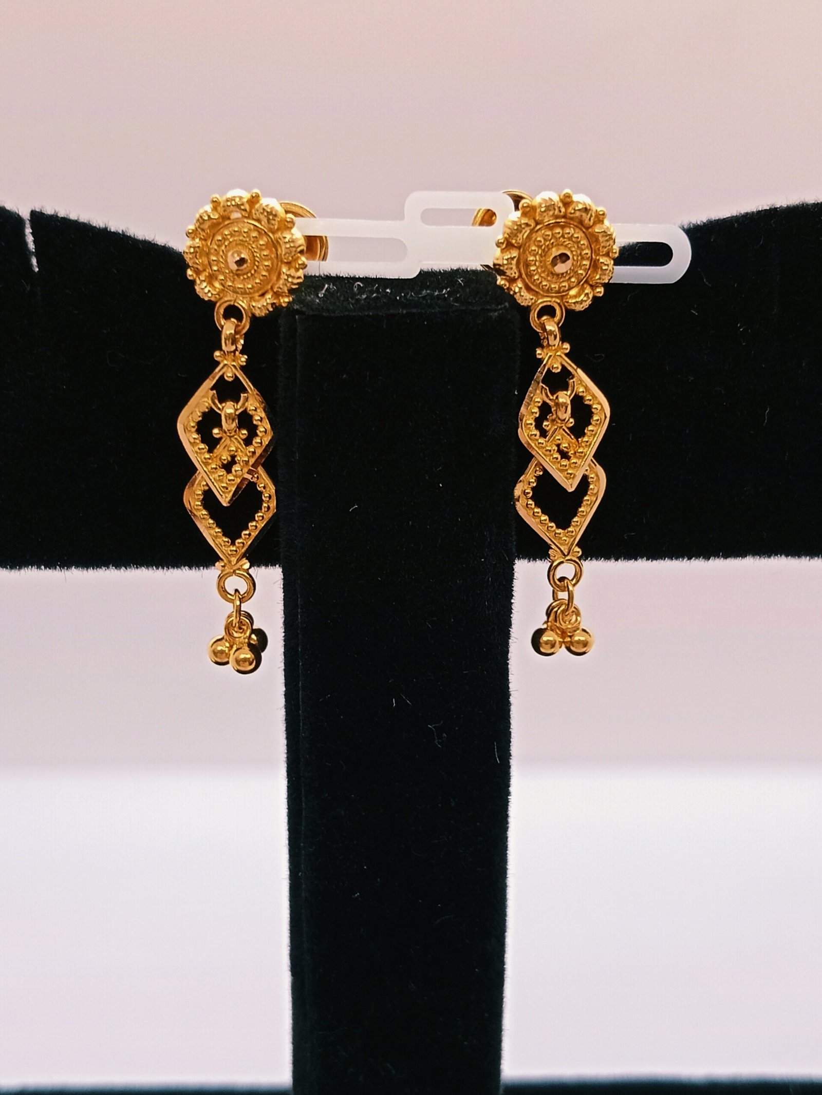 IMG_20230915_130301.jpg Chand Bali & Ear Rings - Image 1