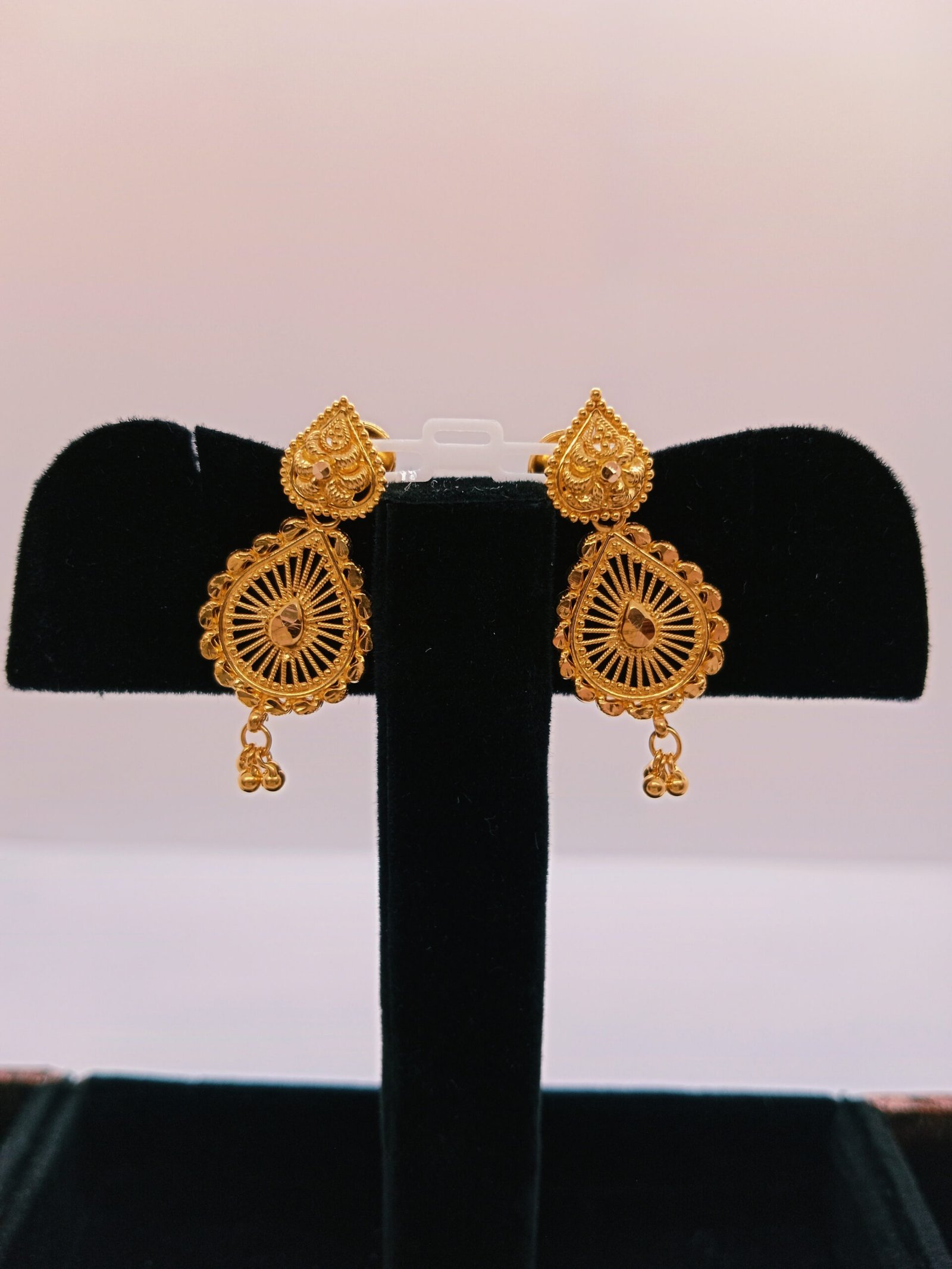 IMG_20230915_130409.jpg Chand Bali & Ear Rings - Image 1