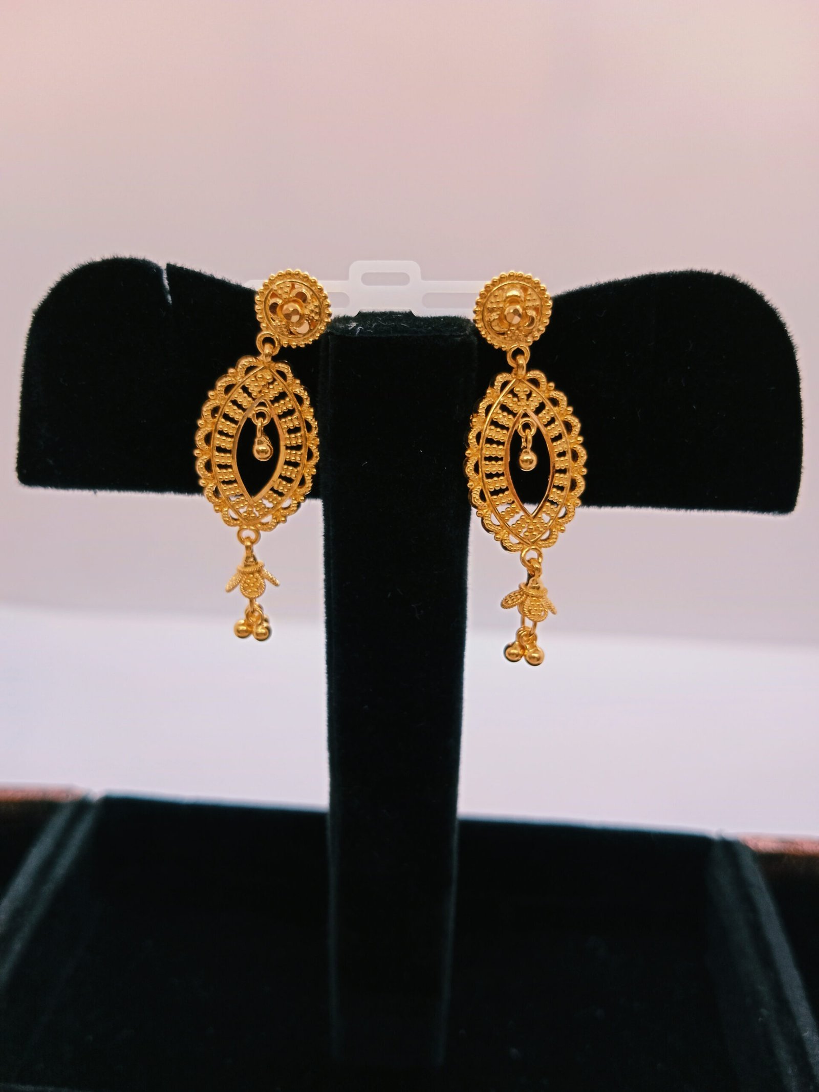 IMG_20230915_131926.jpg Chand Bali & Ear Rings - Image 1