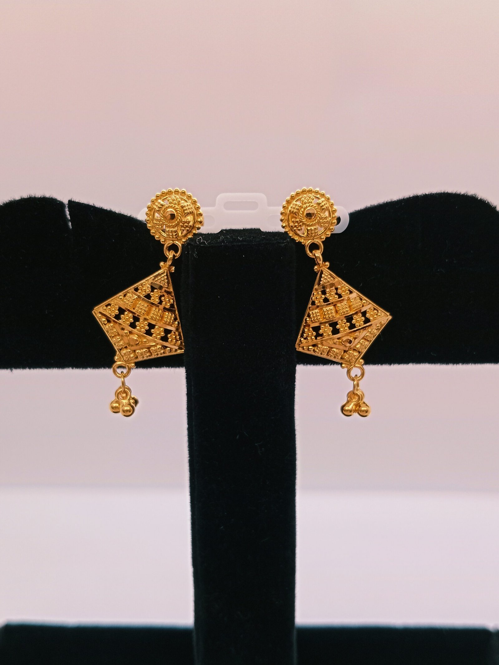 IMG_20230915_135130.jpg Chand Bali & Ear Rings - Image 1