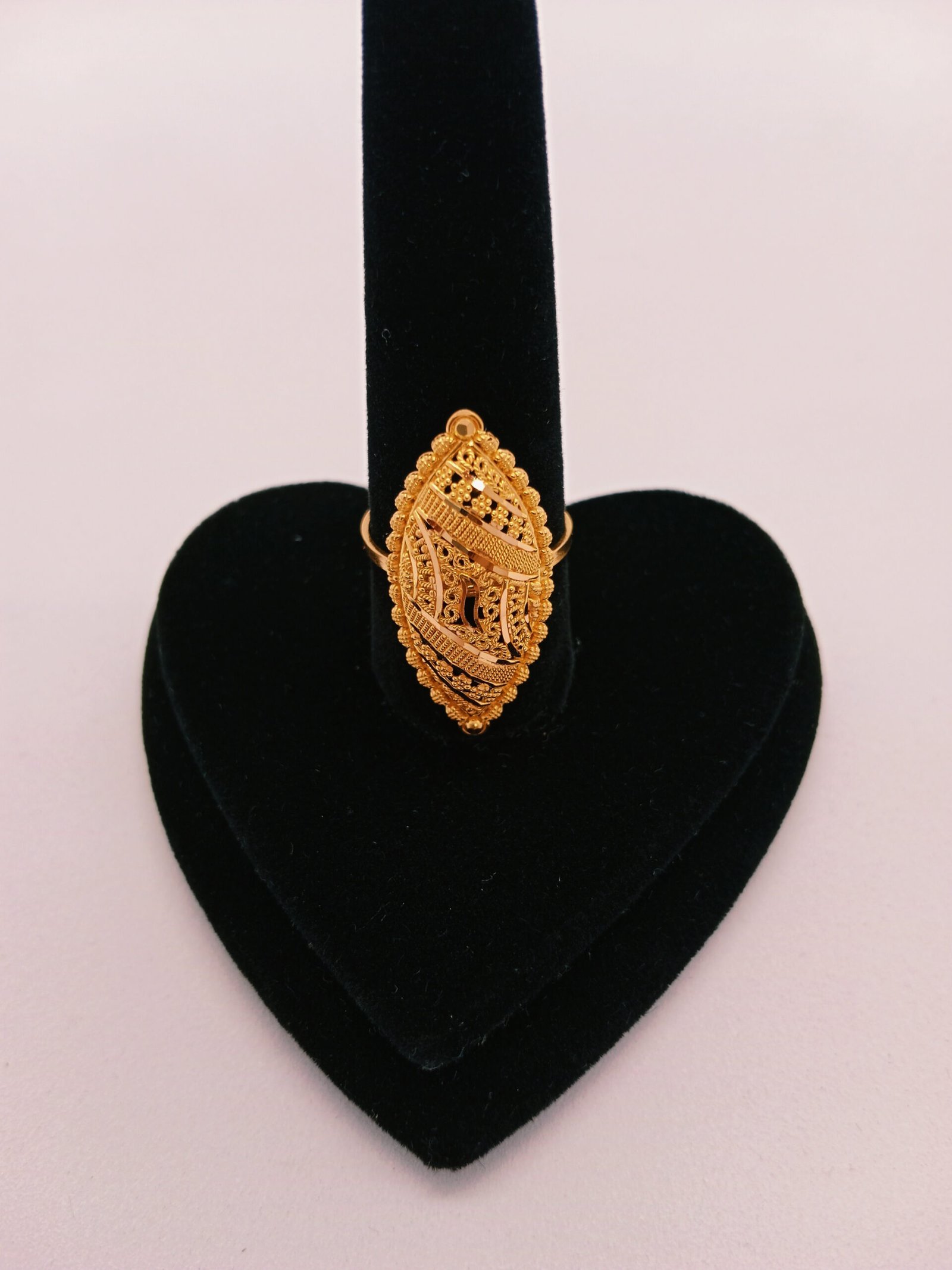 IMG_20231007_154752c41cb11341948cea.jpg Studs - Image 1