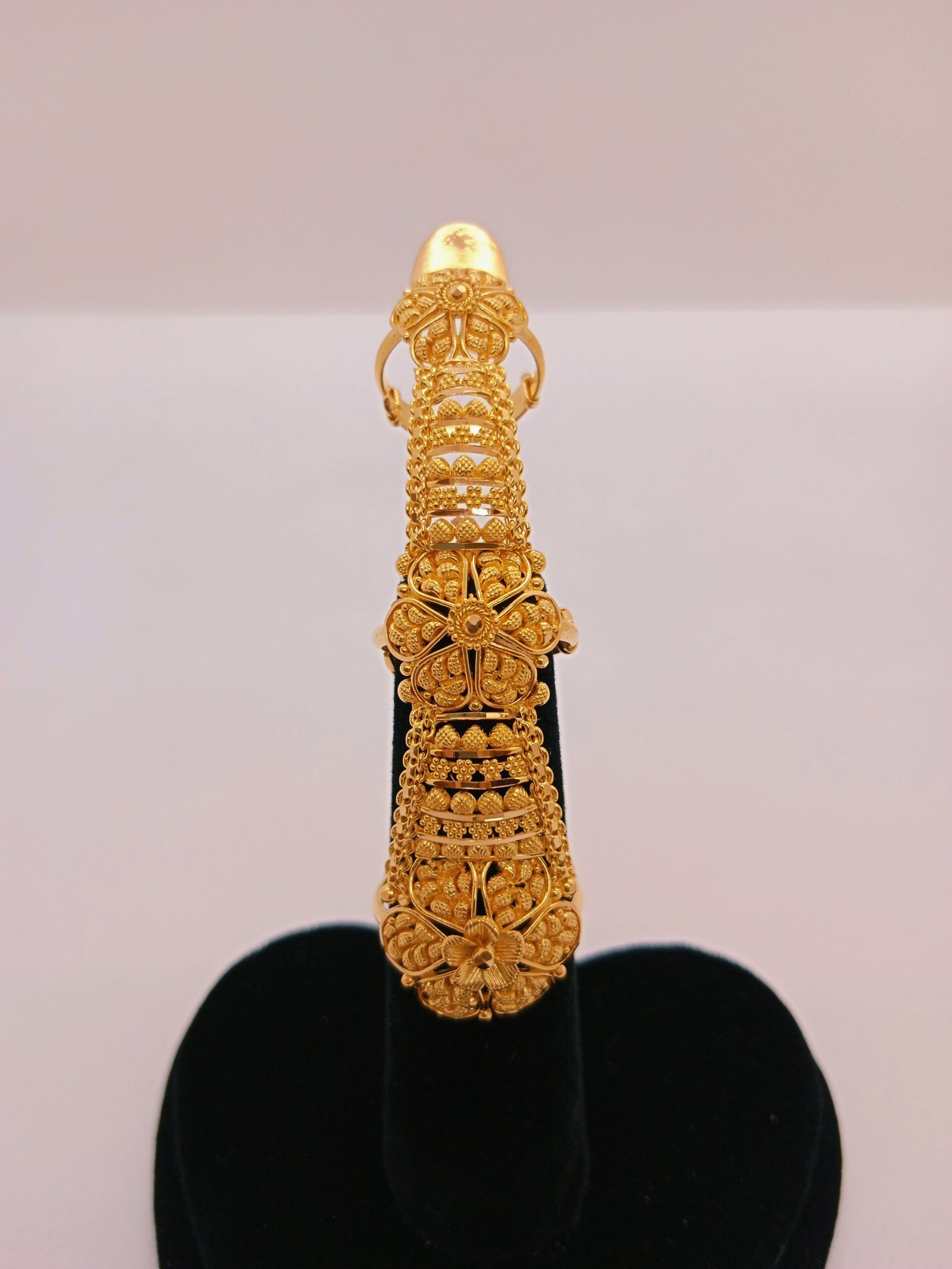 IMG_20231007_162846fd46ca622b41993e.jpg Studs - Image 1