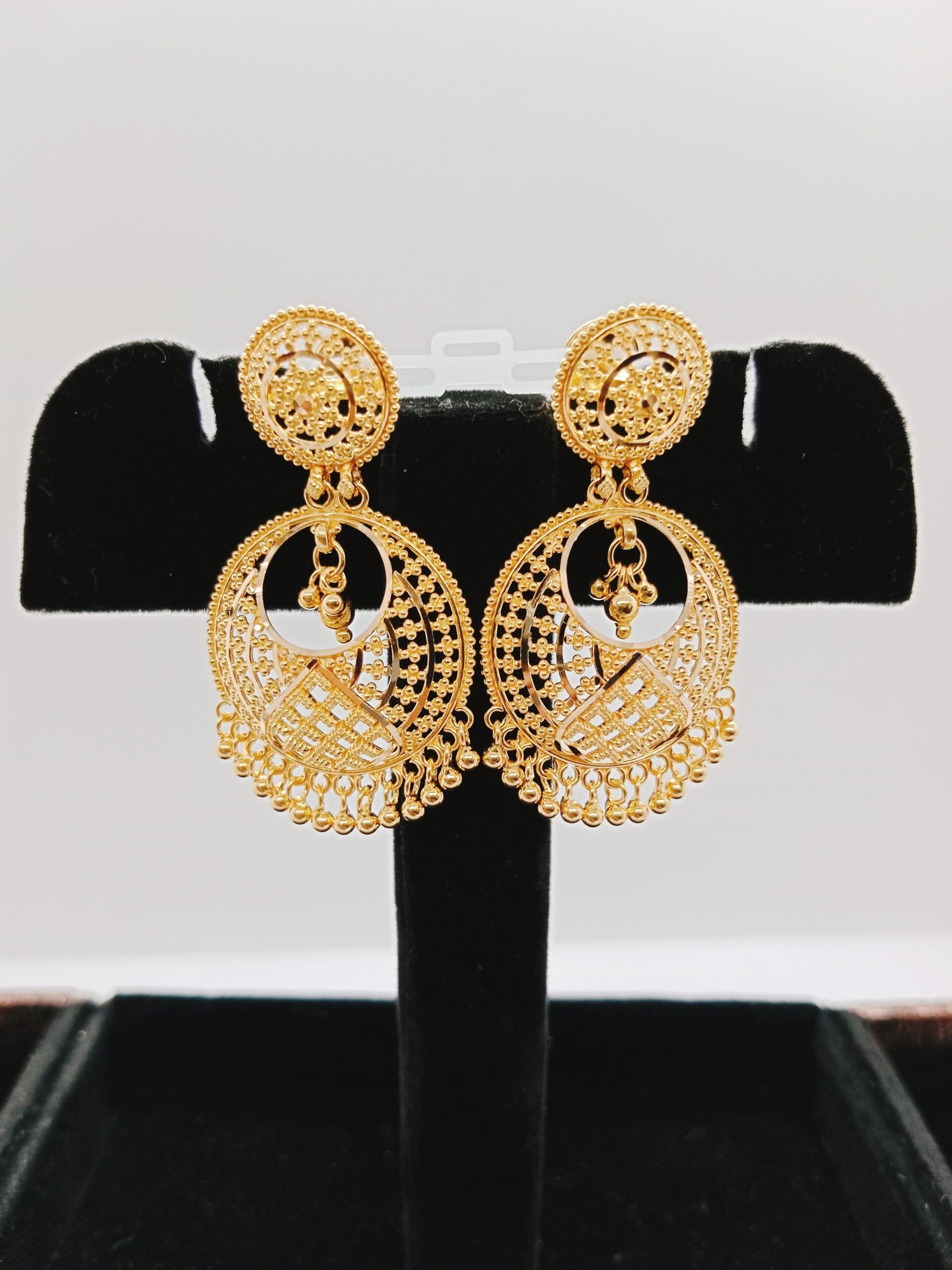 IMG_20231202_173645.jpg Chand Bali & Ear Rings - Image 1